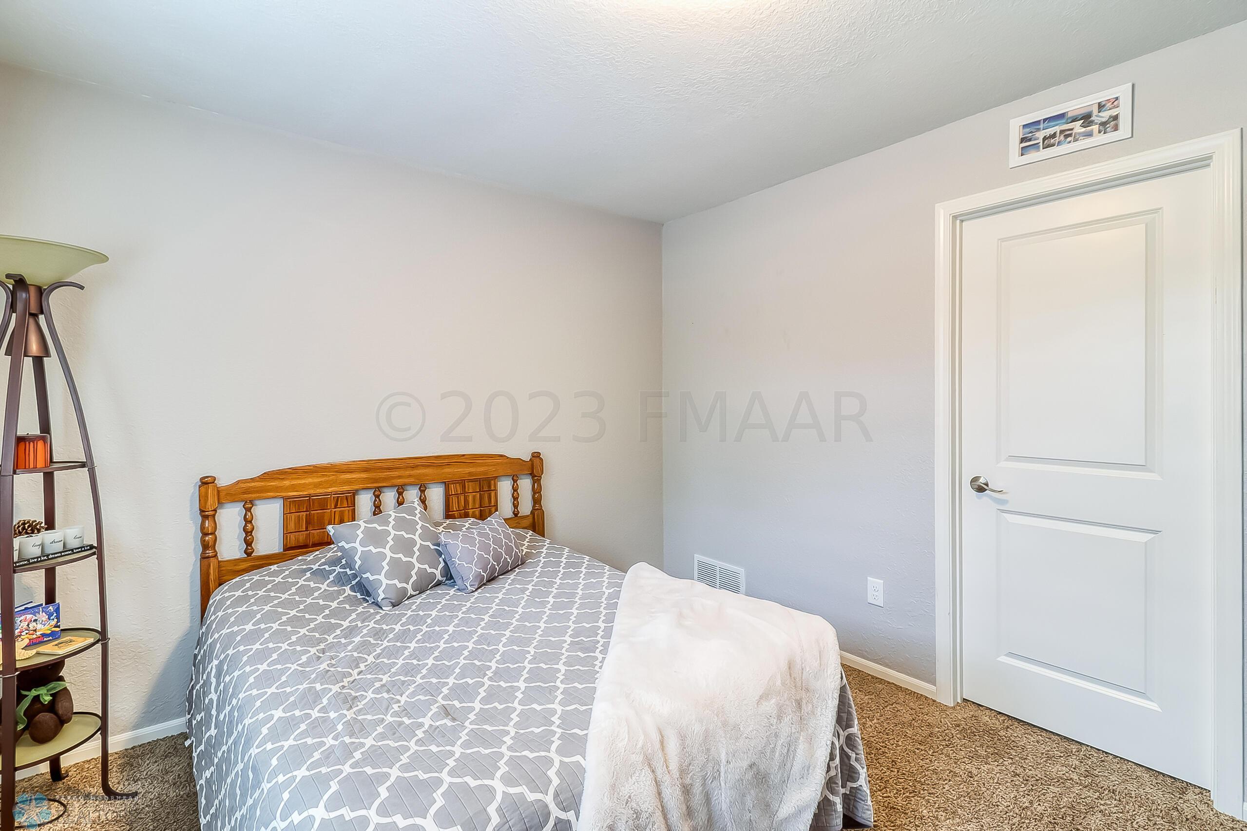 Bedroom4_2