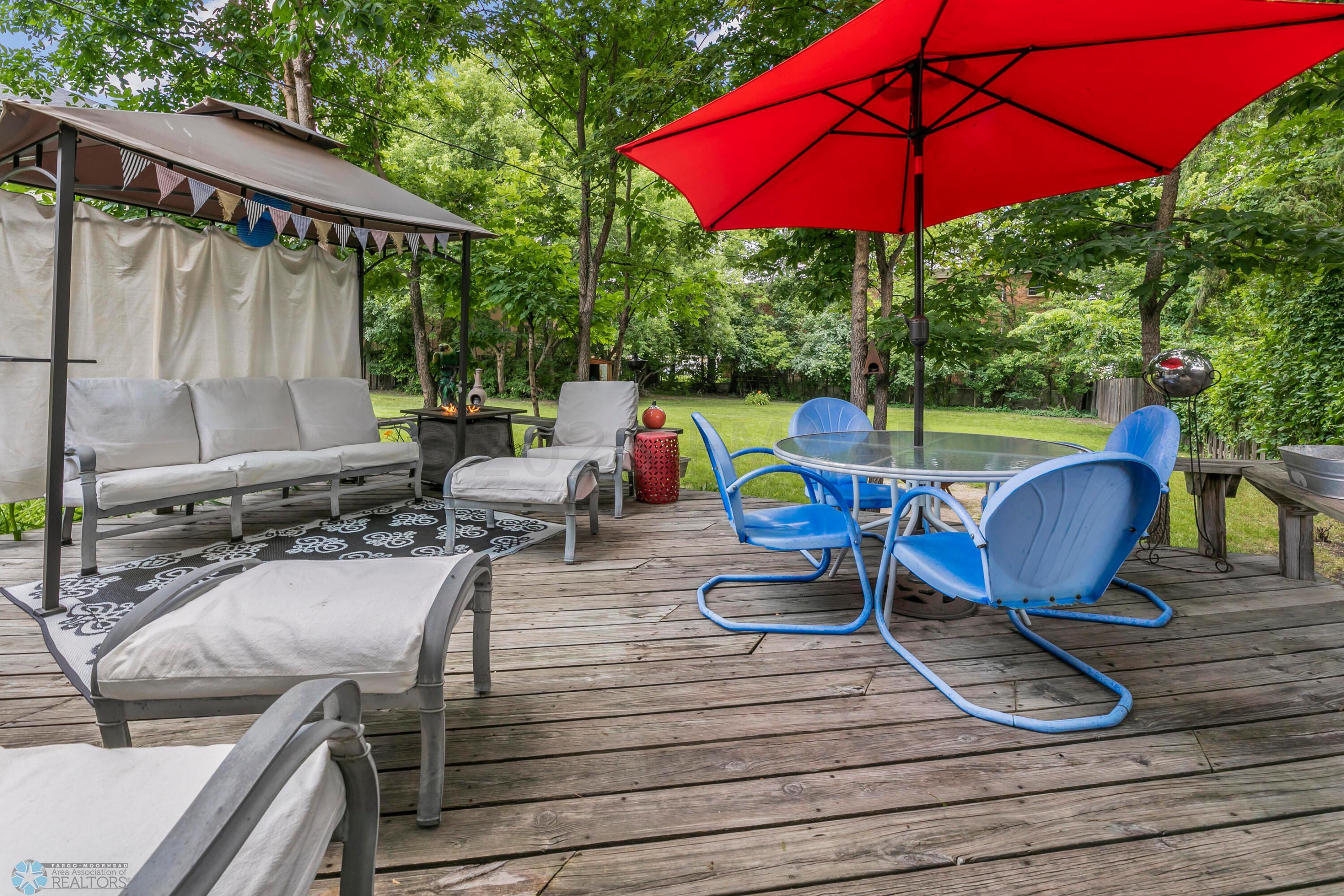 Deck