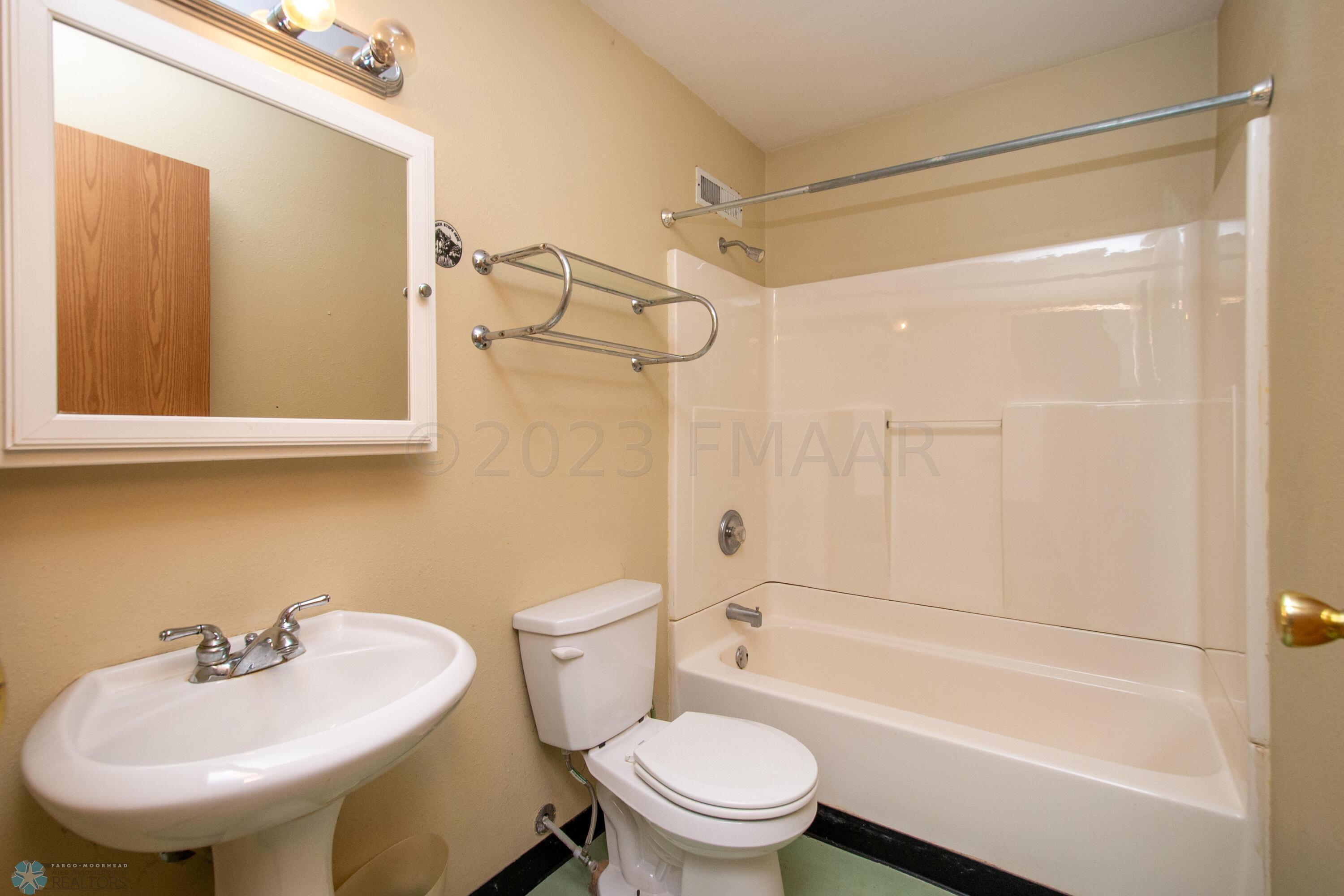 Bathroom 2