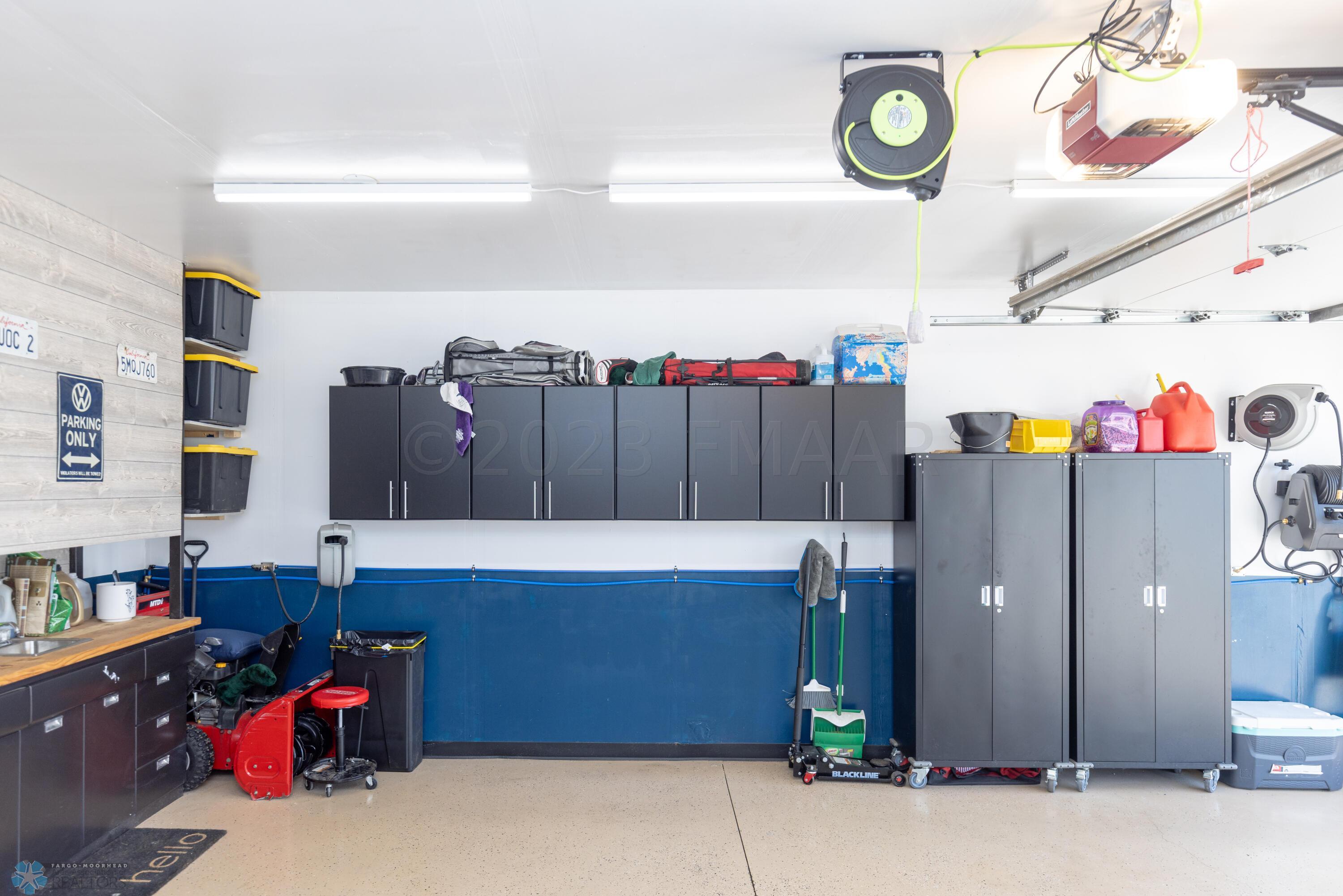 garage