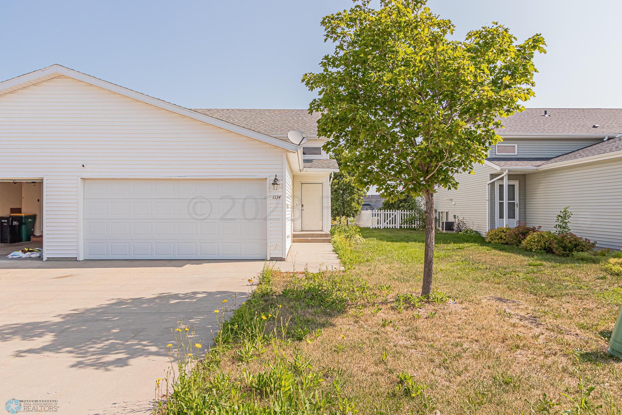 1134 38 1_2 Ave W, West Fargo, ND 58078