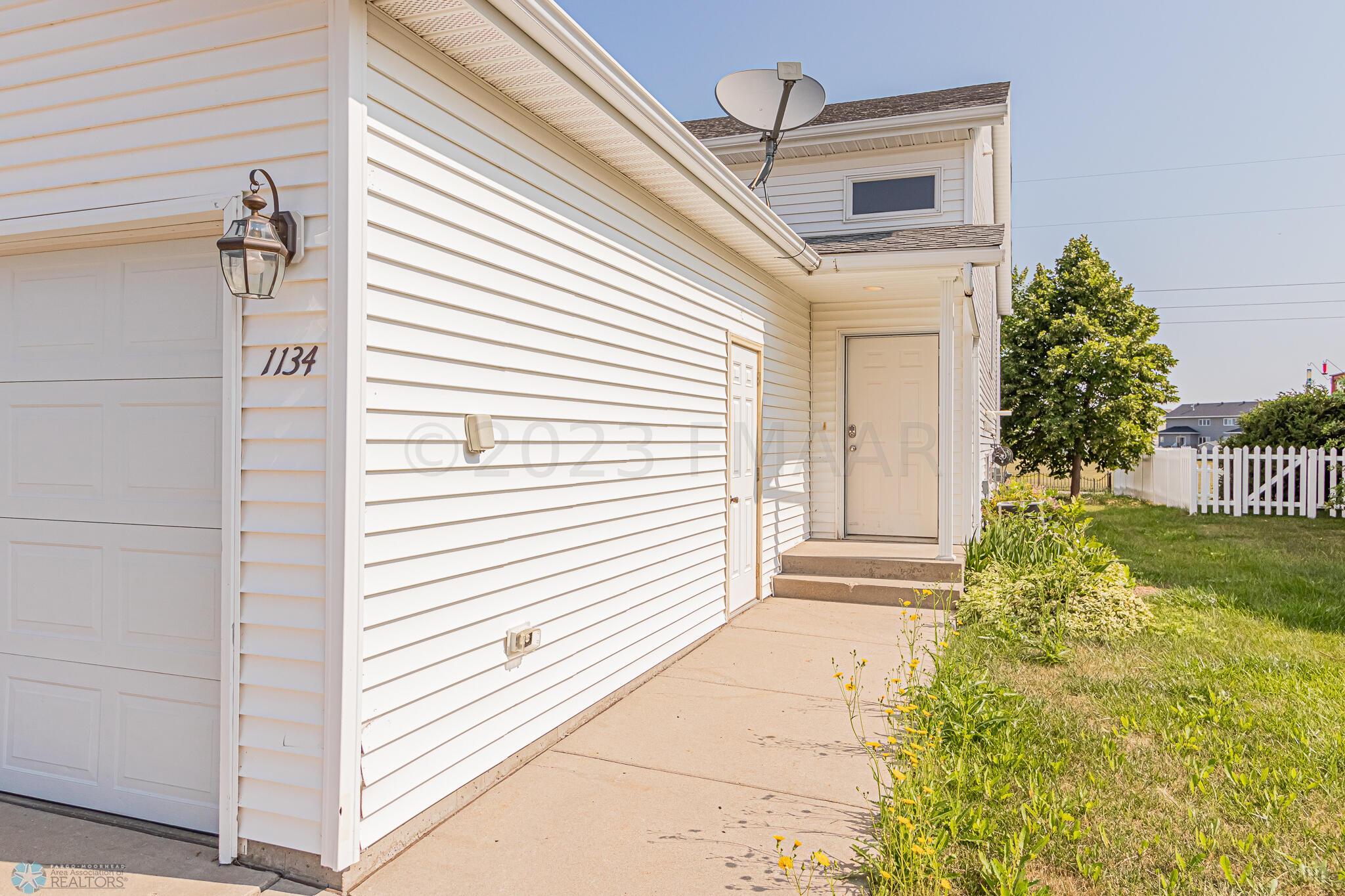 1134 38 1_2 Ave W, West Fargo, ND 58078,