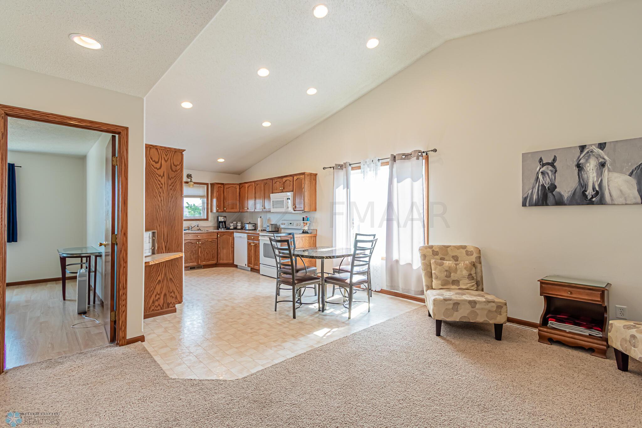 1134 38 1_2 Ave W, West Fargo, ND 58078,