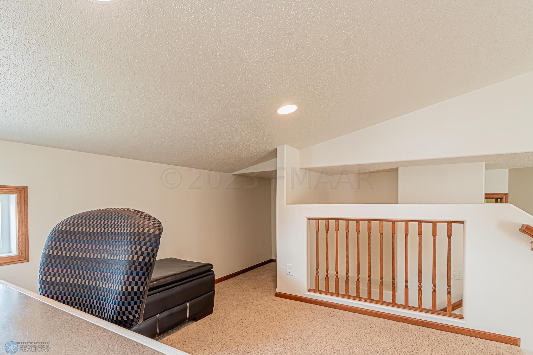 1134 38 1_2 Ave W, West Fargo, ND 58078,
