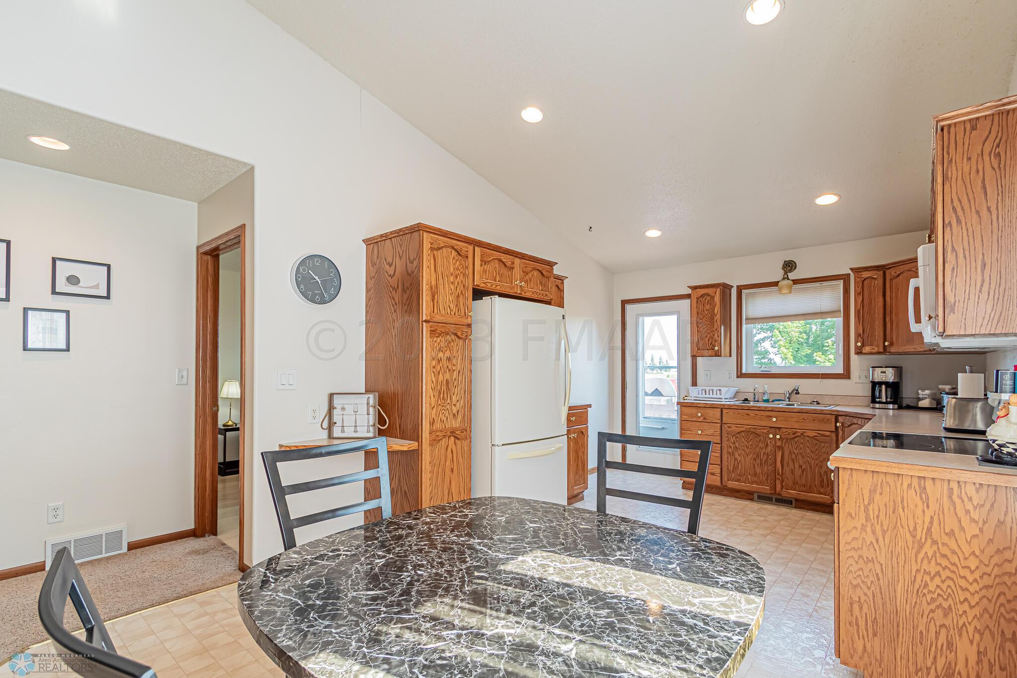 1134 38 1_2 Ave W, West Fargo, ND 58078,