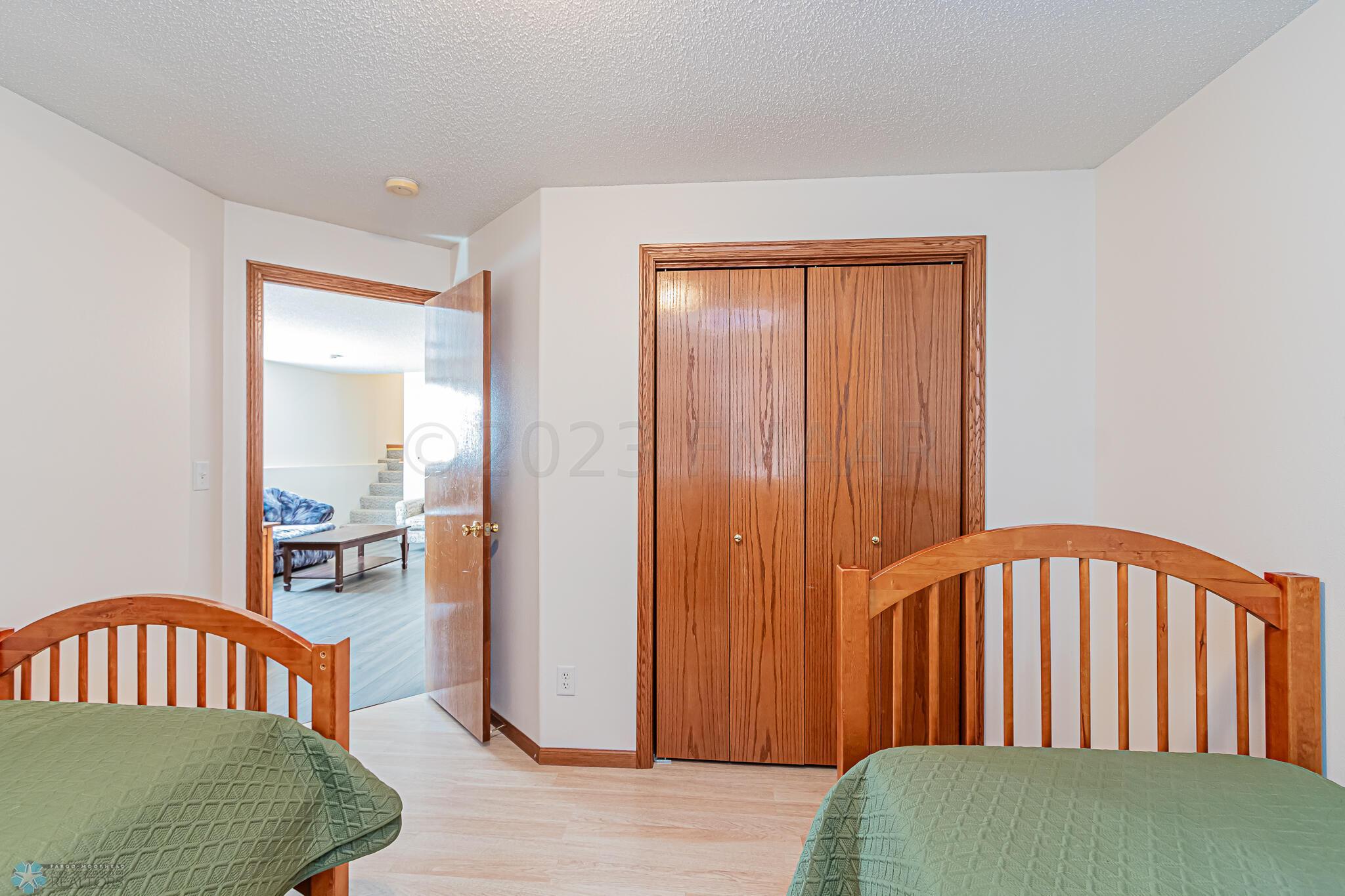 1134 38 1_2 Ave W, West Fargo, ND 58078,