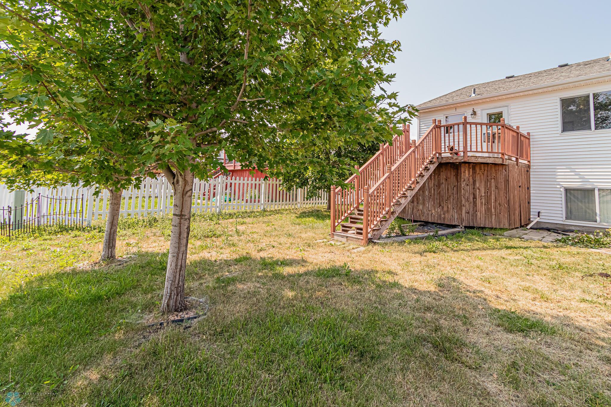 1134 38 1_2 Ave W, West Fargo, ND 58078,