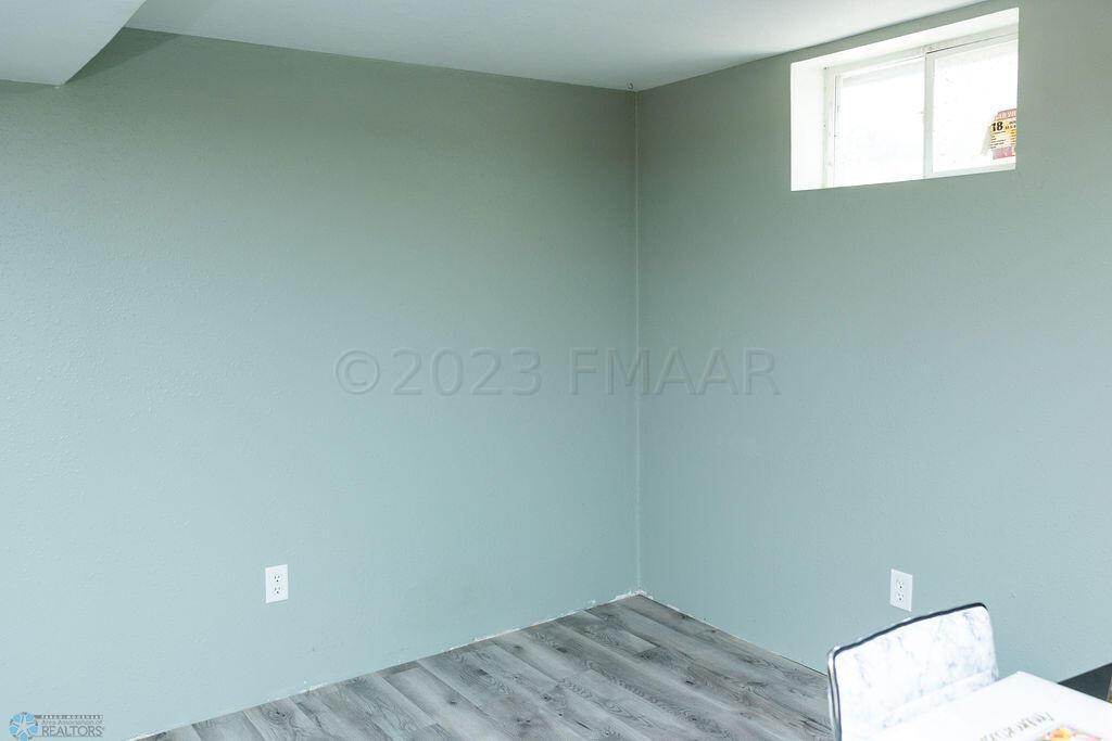 Office/No egress