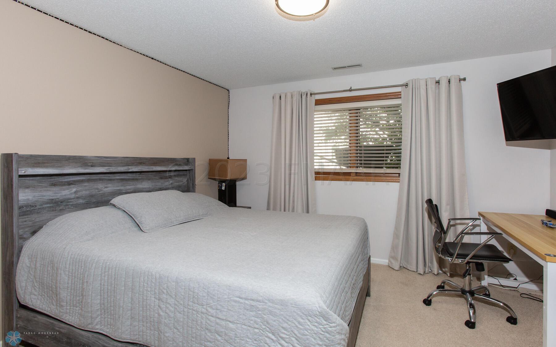 Lower Level Bedroom #4