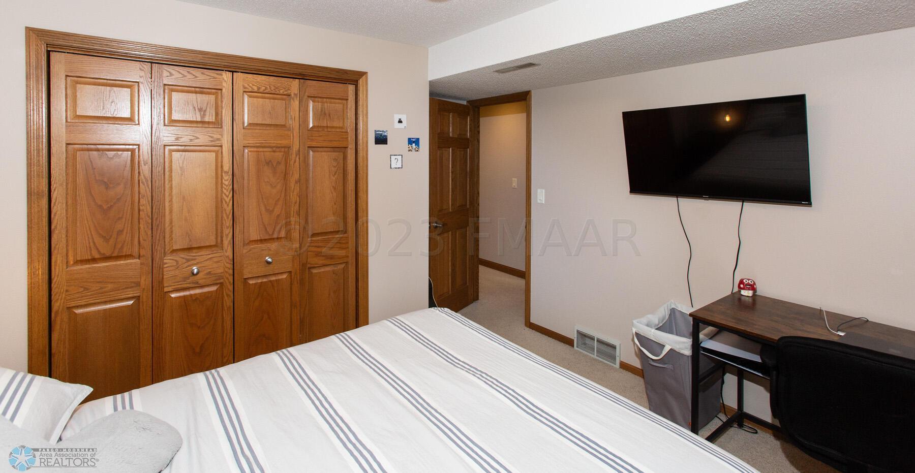 Lower Level Bedroom #4
