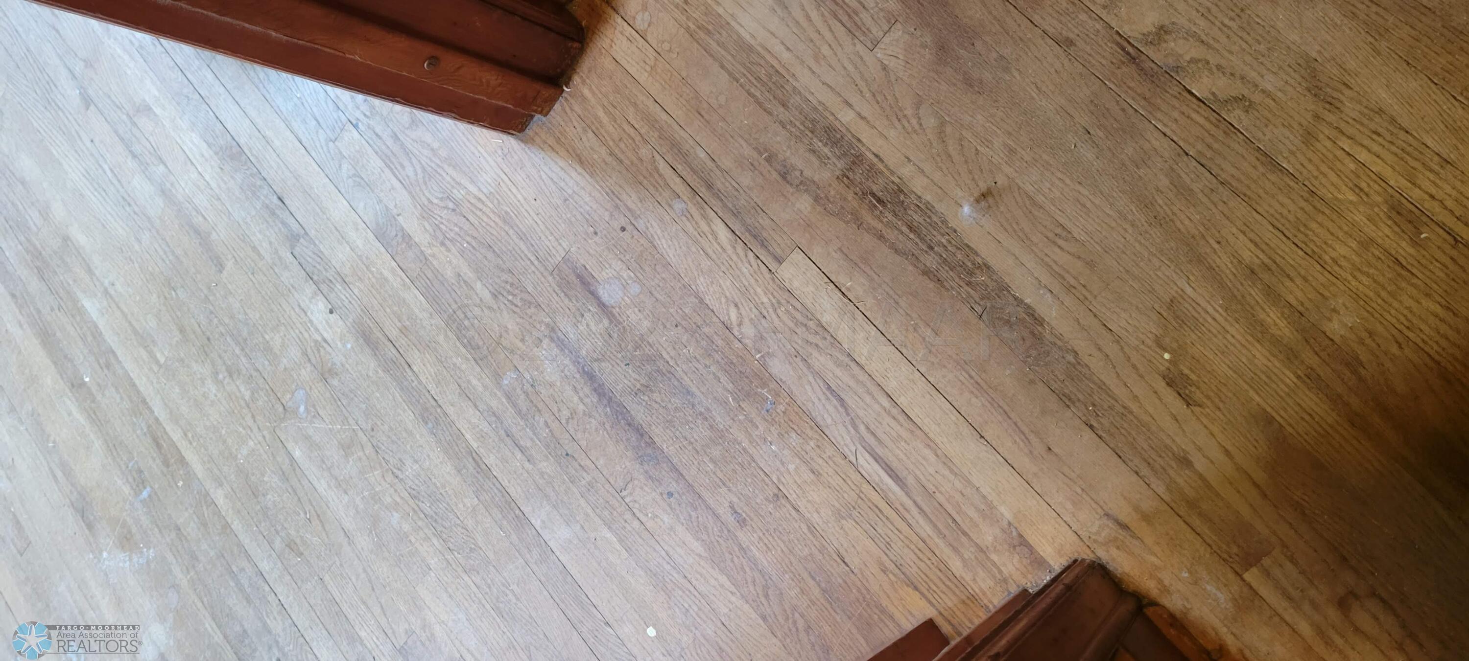 main flr. hardwood floors