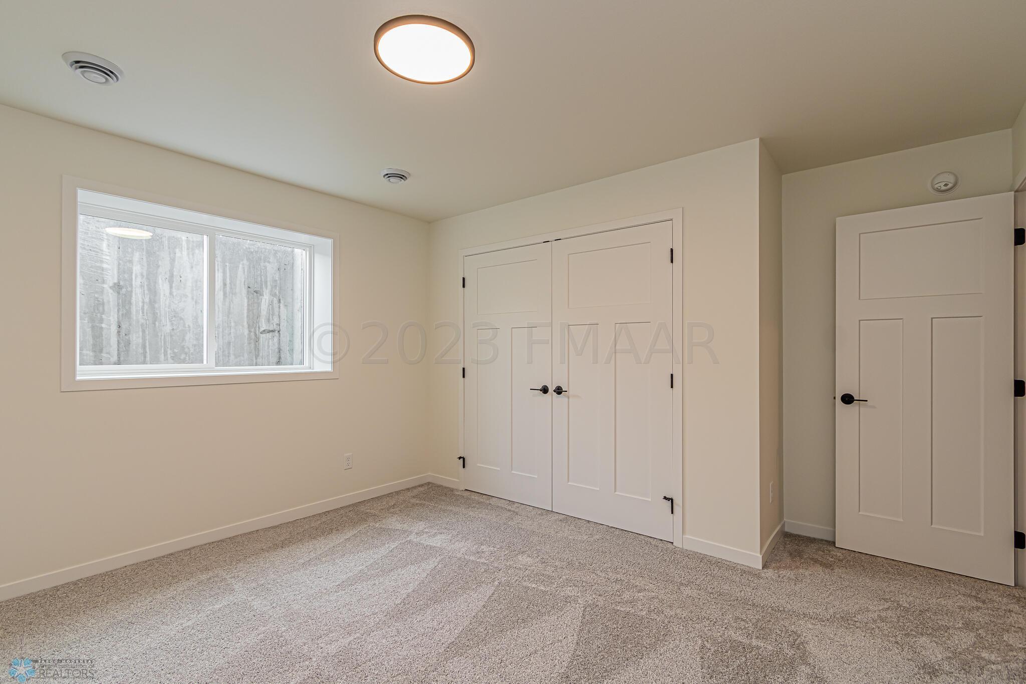 7321 29th St S, Fargo, ND 58104-28