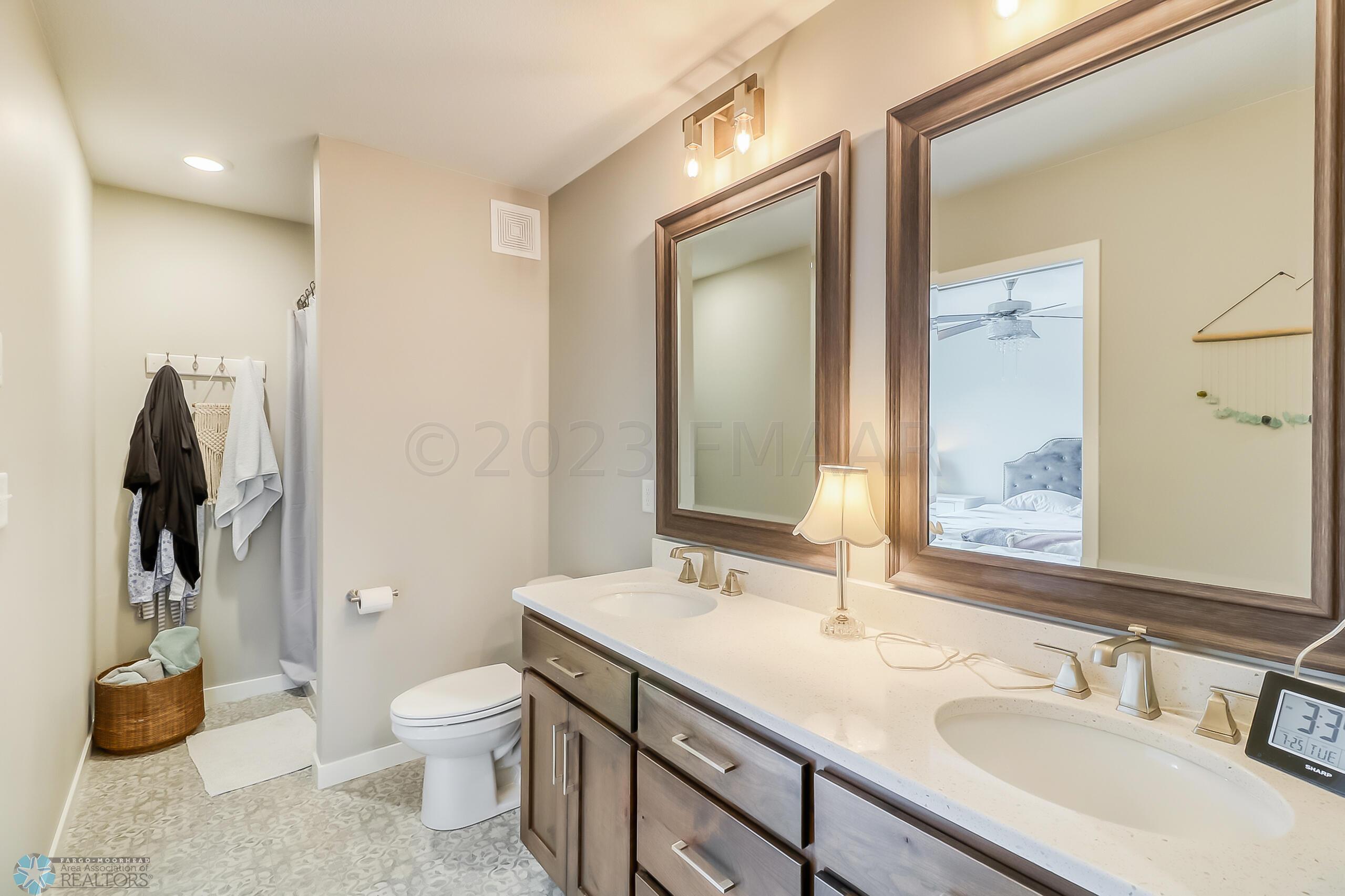 Primary Bathroom1_1