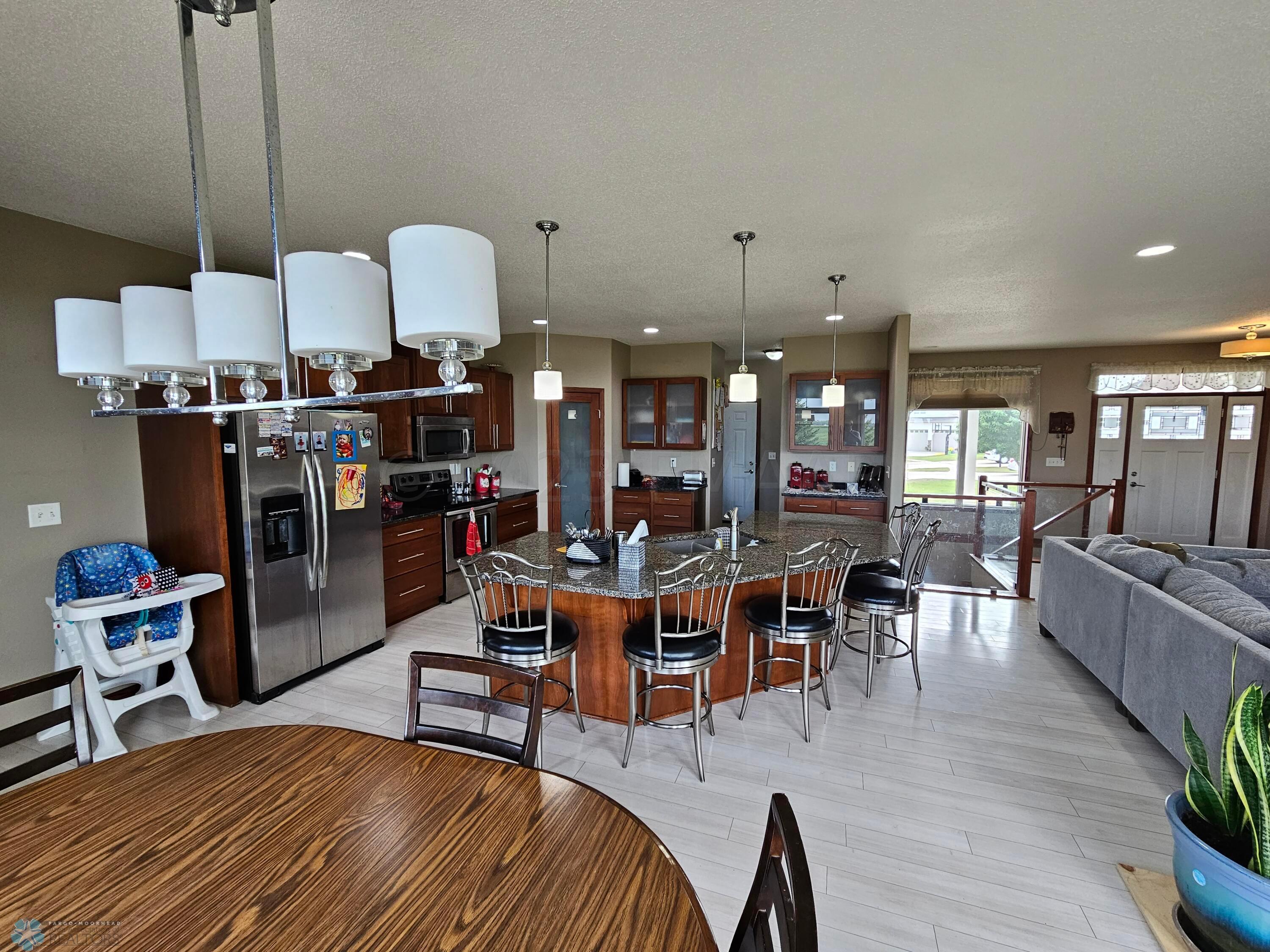 Dining Room/Kitchen