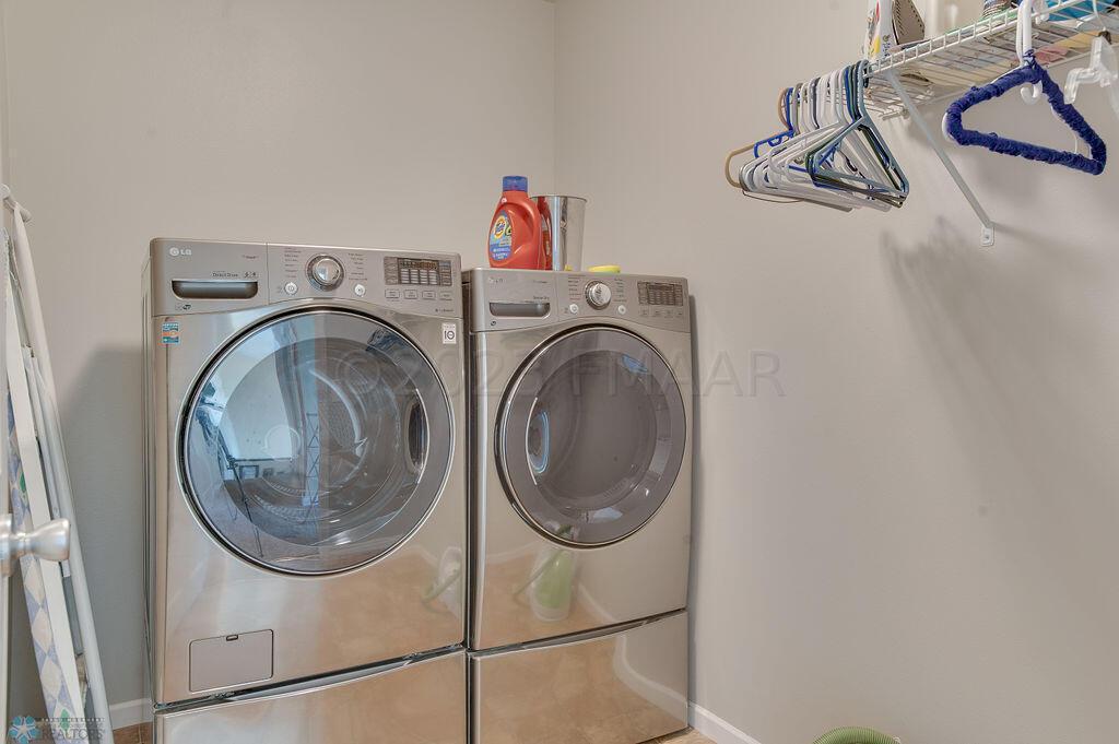 2nd floor laundry