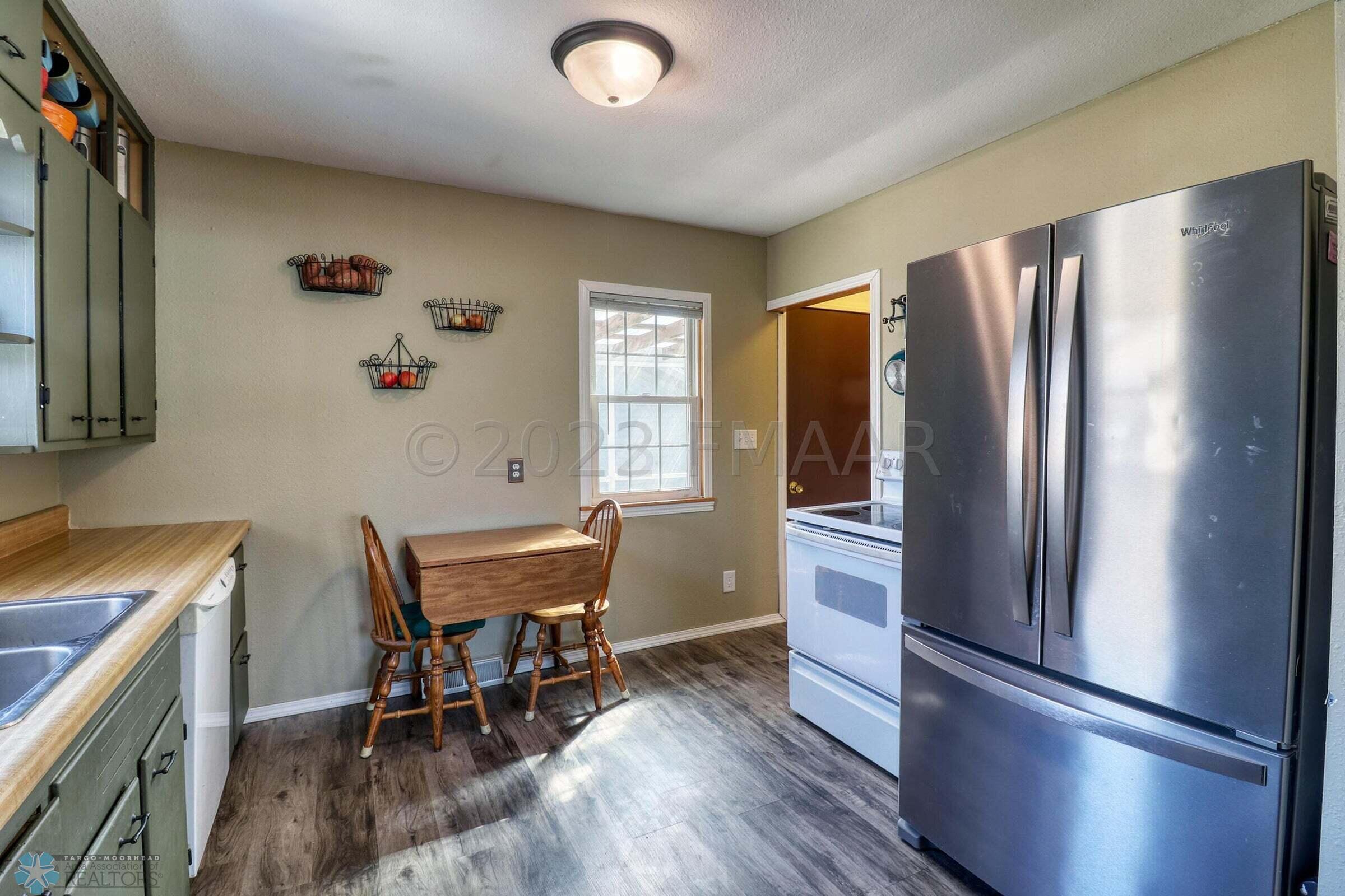 Kitchen/Dining
