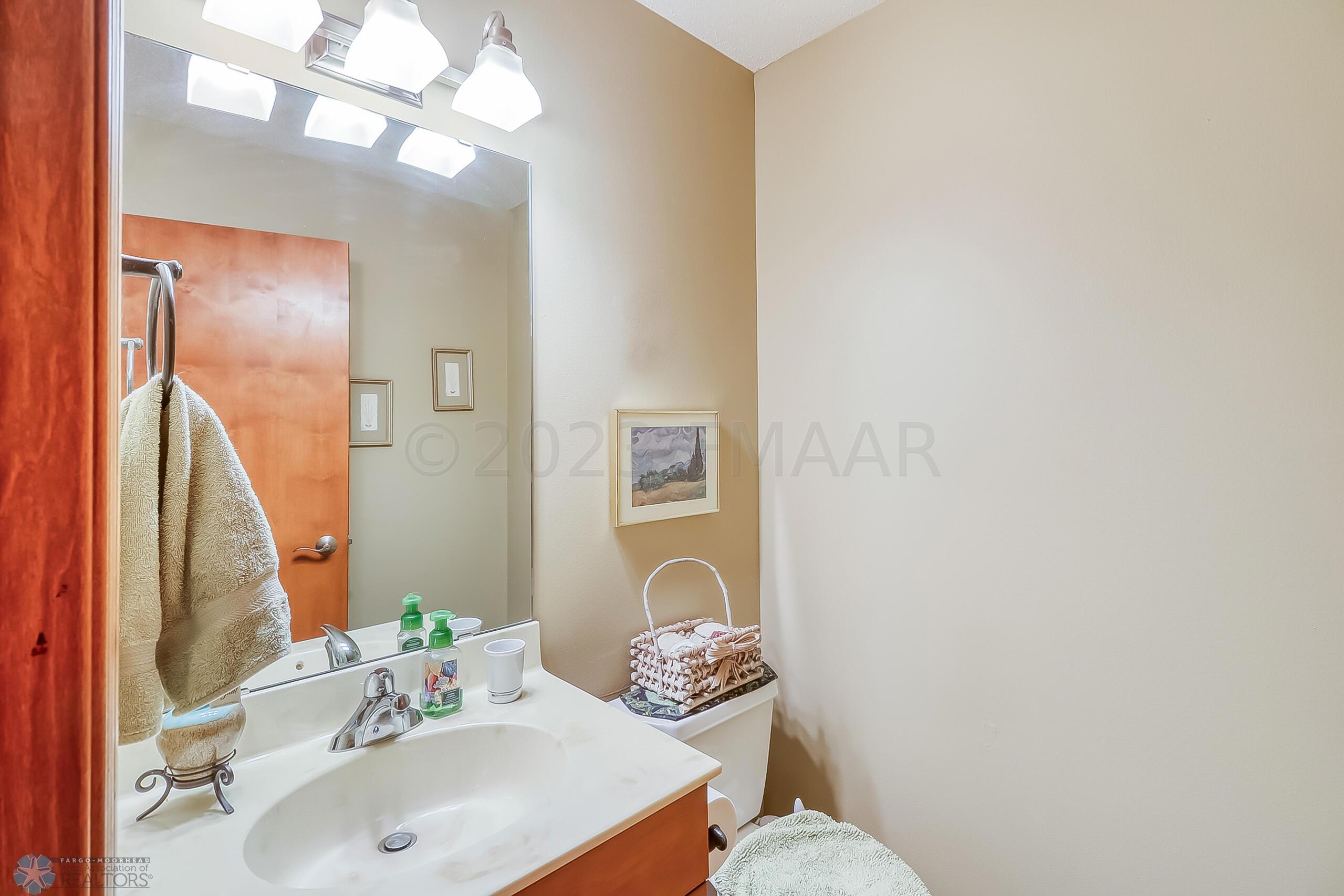 Half-bath1_1