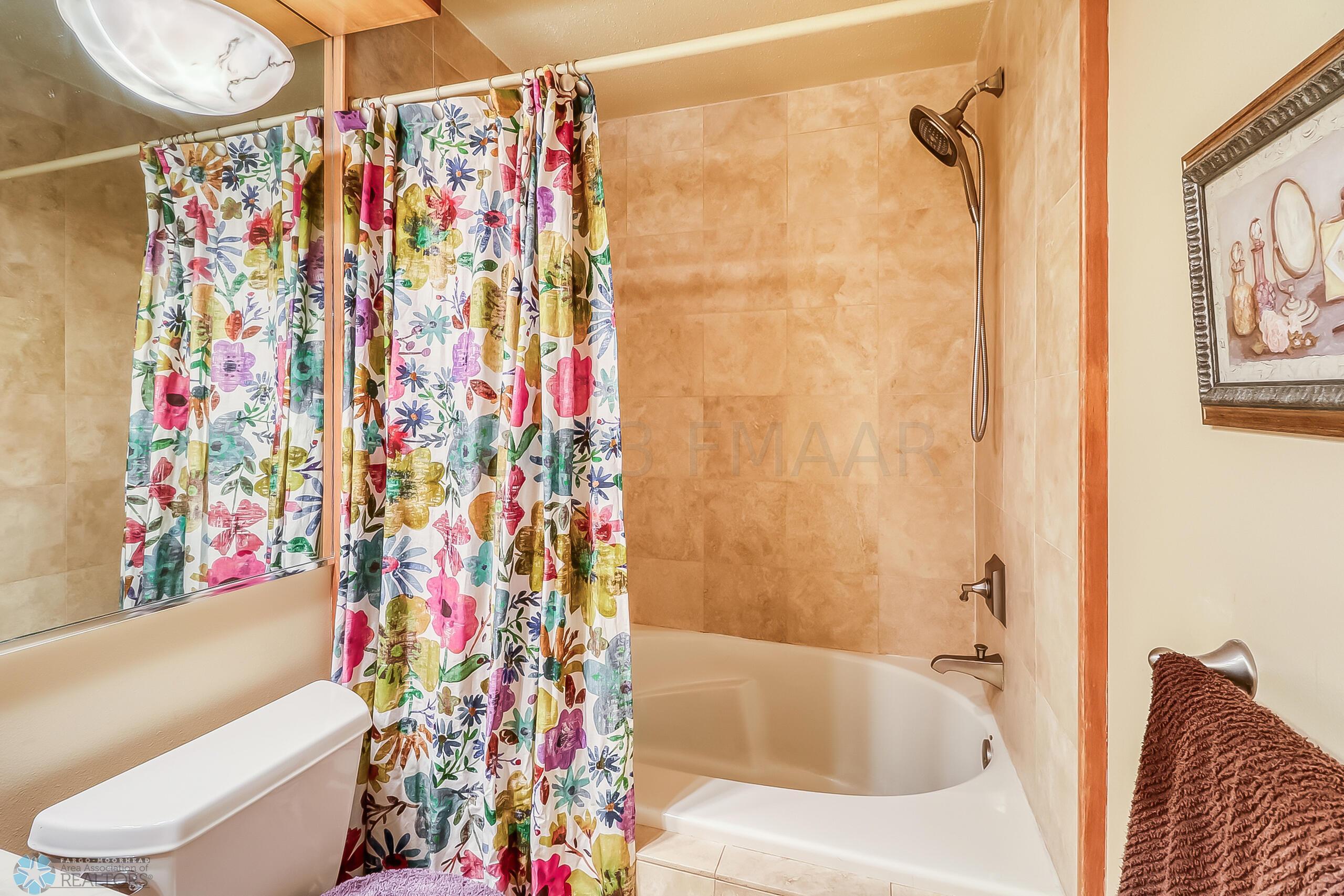 Primary Bathroom1_2