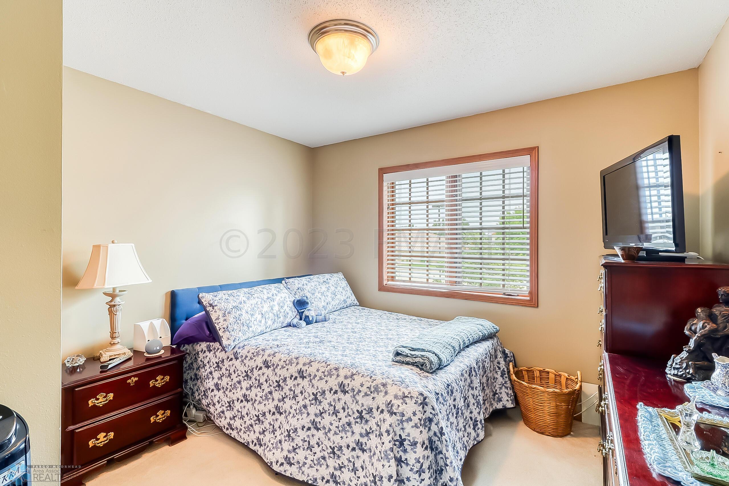 Bedroom2_1