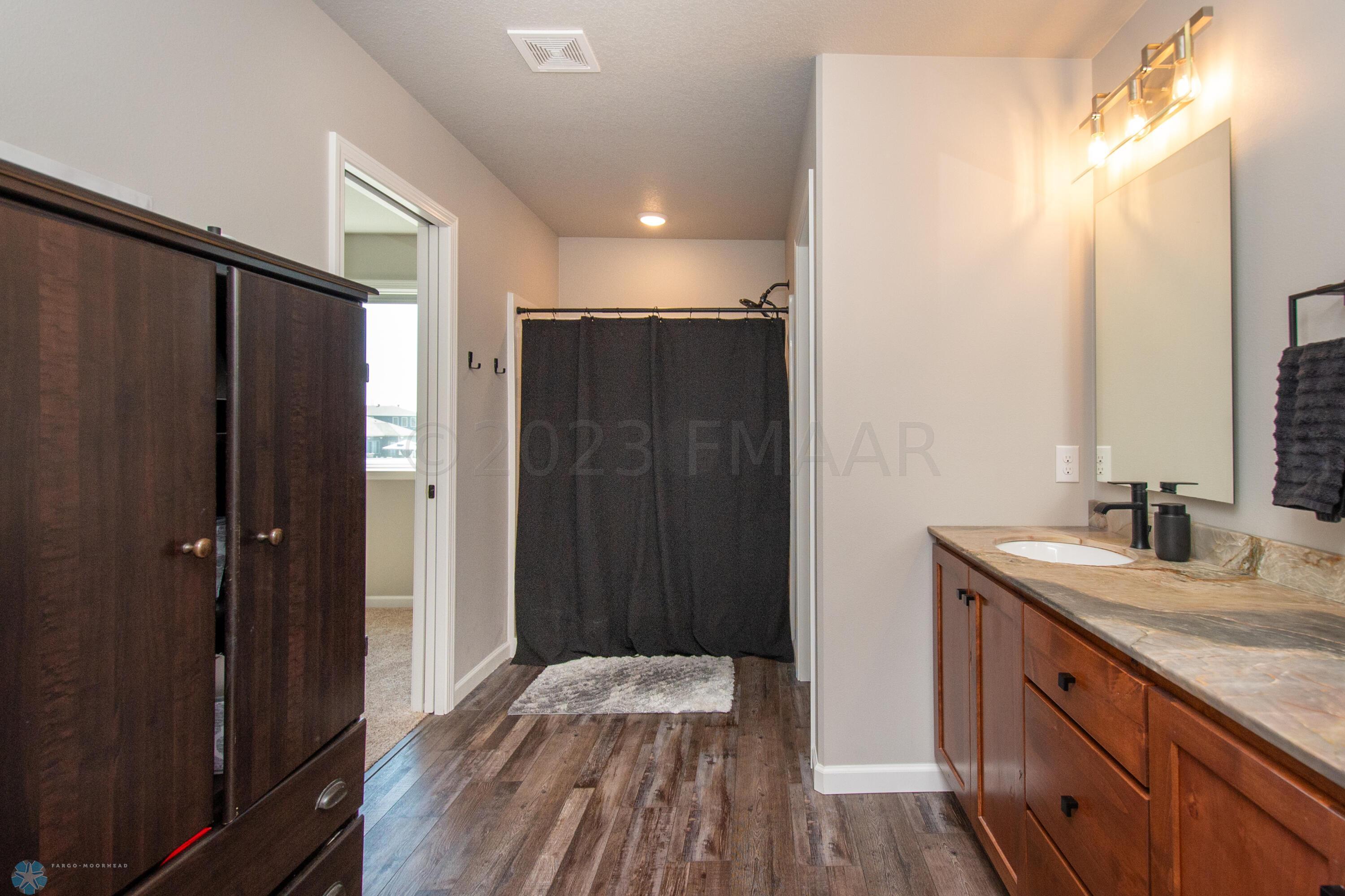 Primary Suite Bathroom