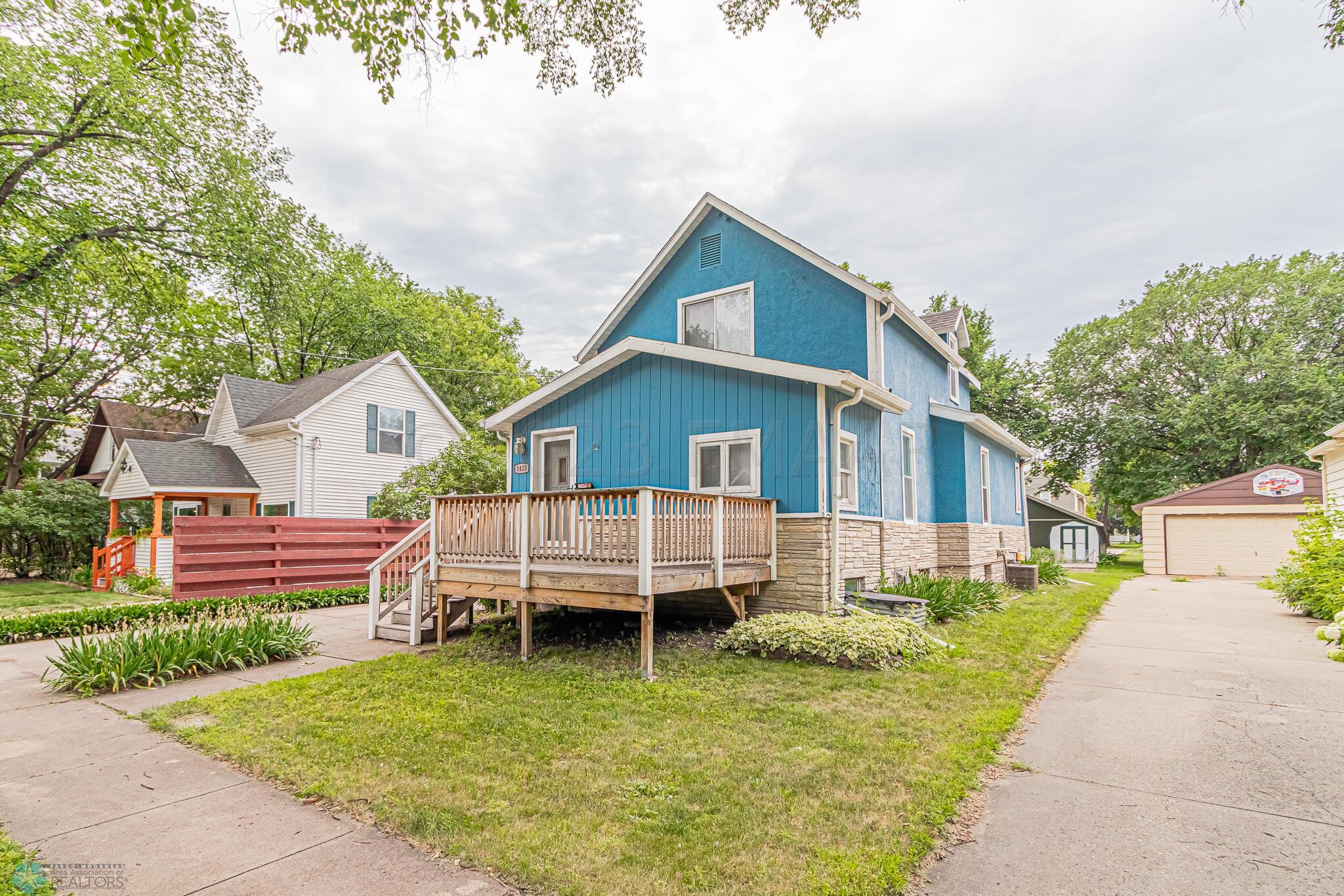 1428 2nd Ave S Fargo ND 58103 -44