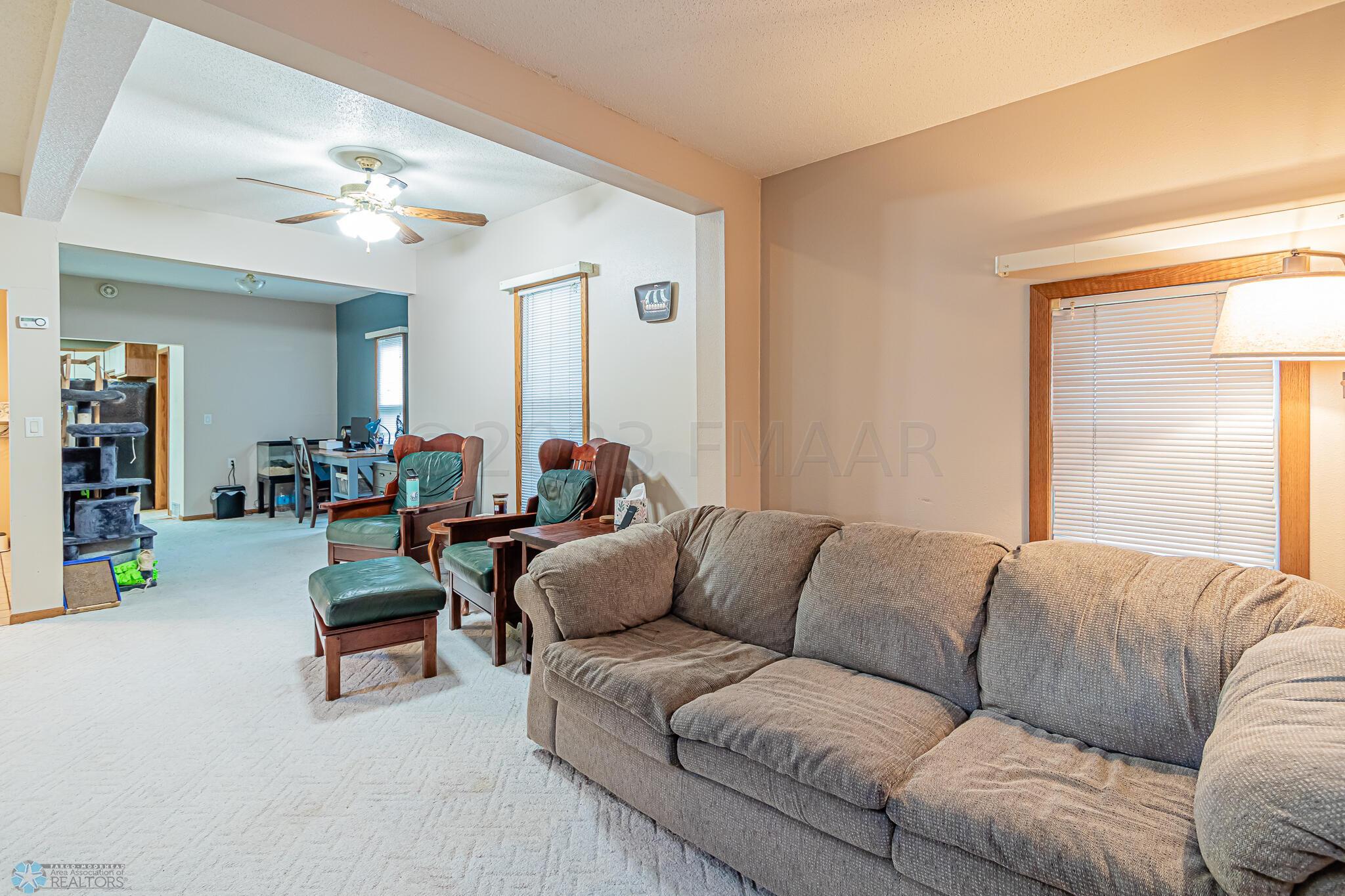 1428 2nd Ave S Fargo ND 58103 -17