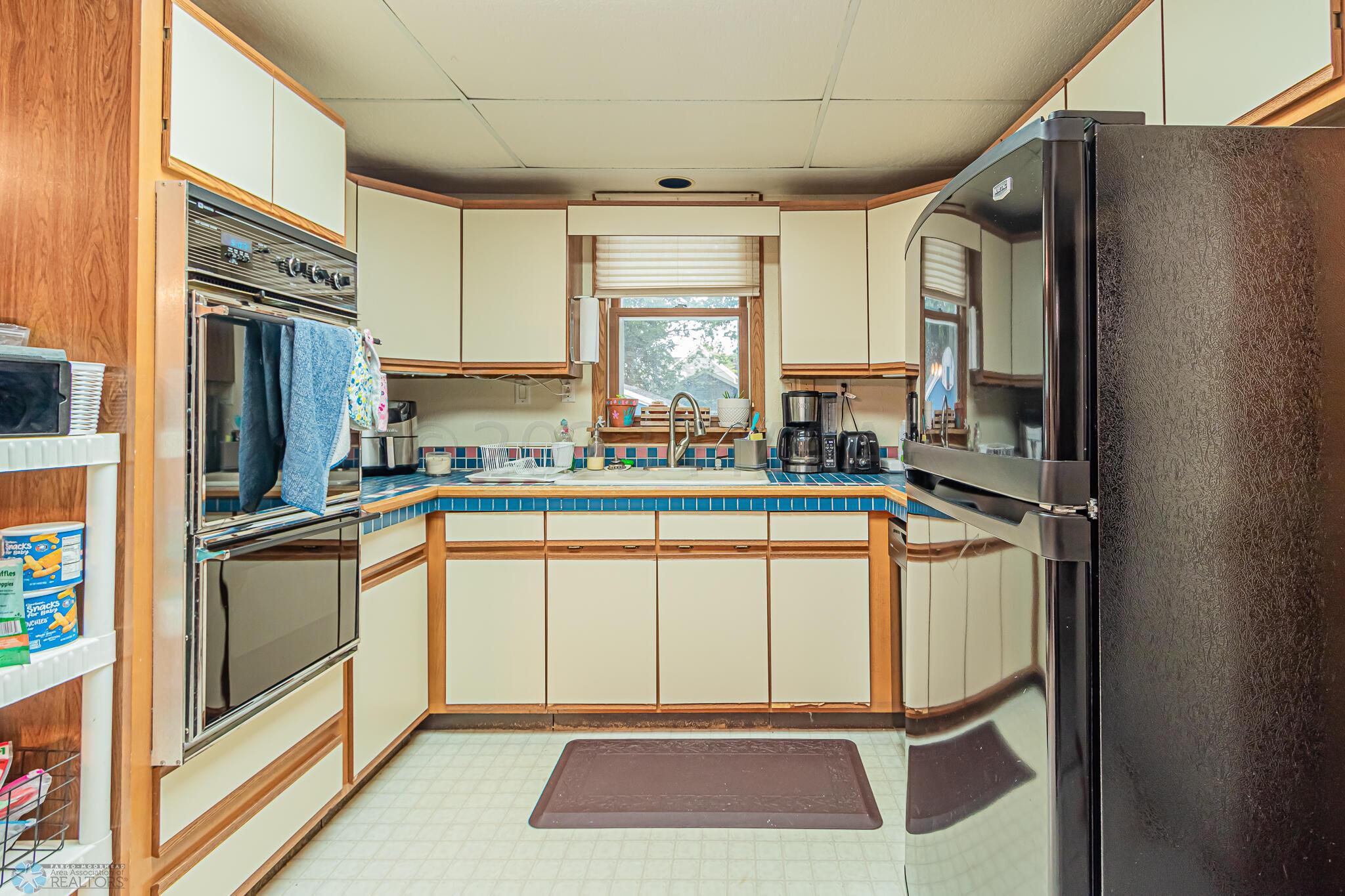 1428 2nd Ave S Fargo ND 58103 -09
