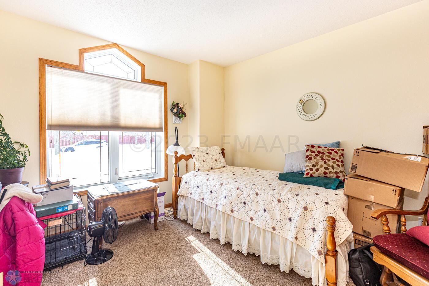 Home-3 (3)