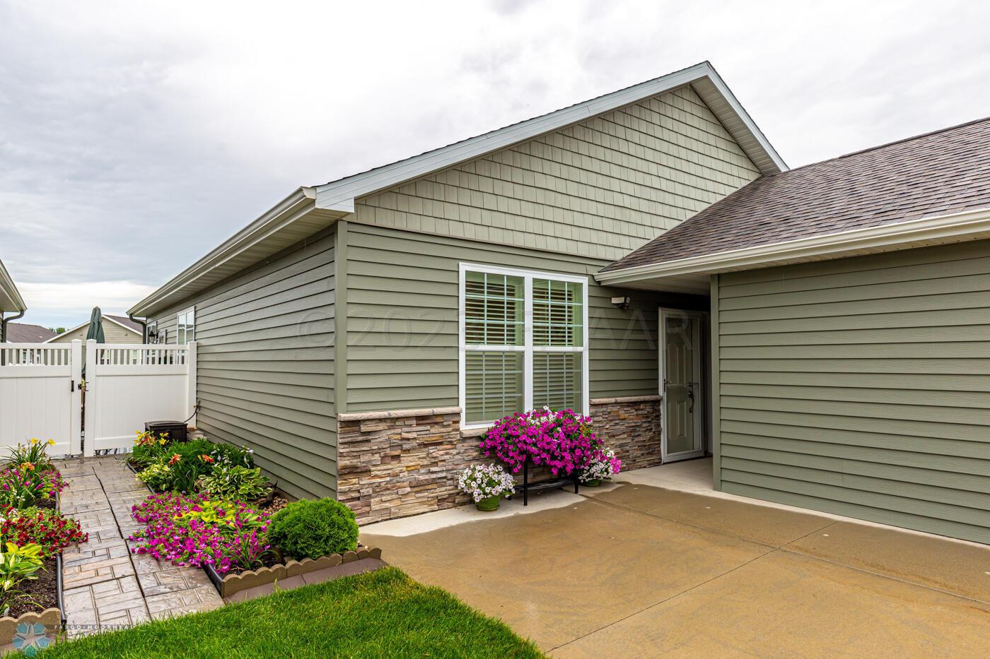 Home-31
