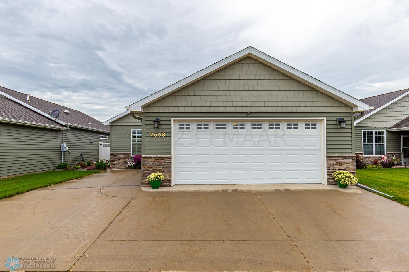 Home-32