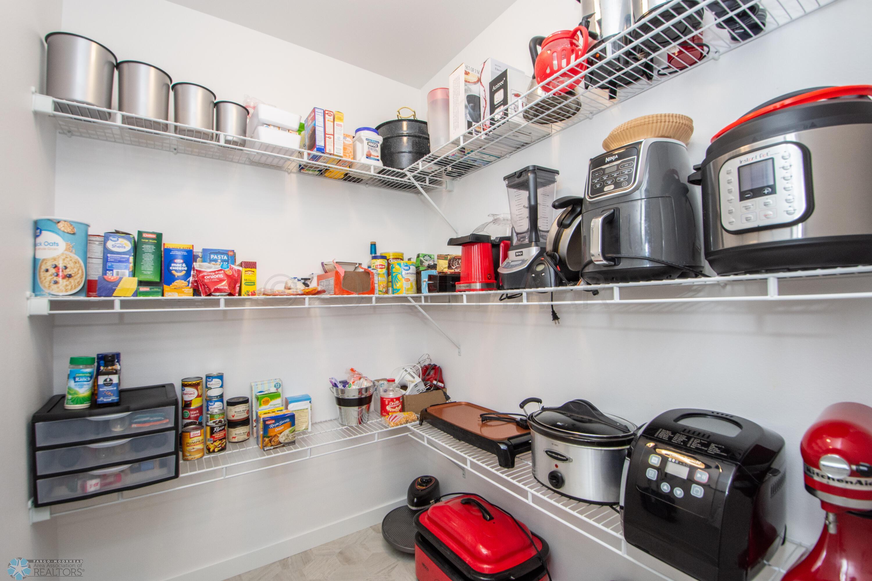 Walk-in Pantry