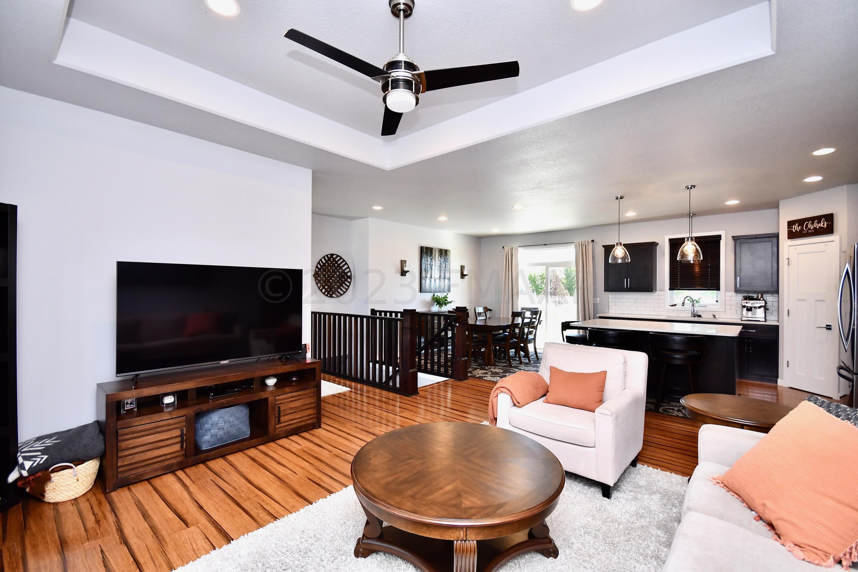 Living Room - Main