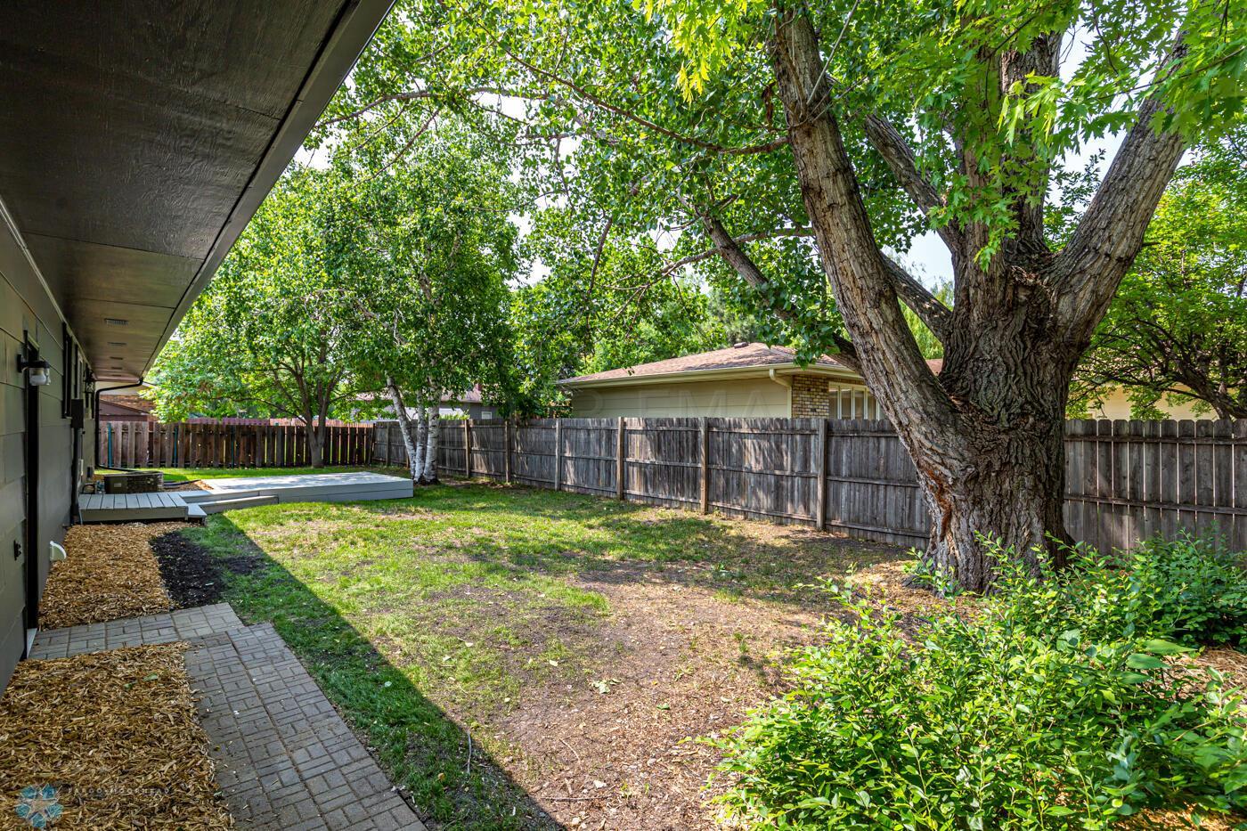 Home-4