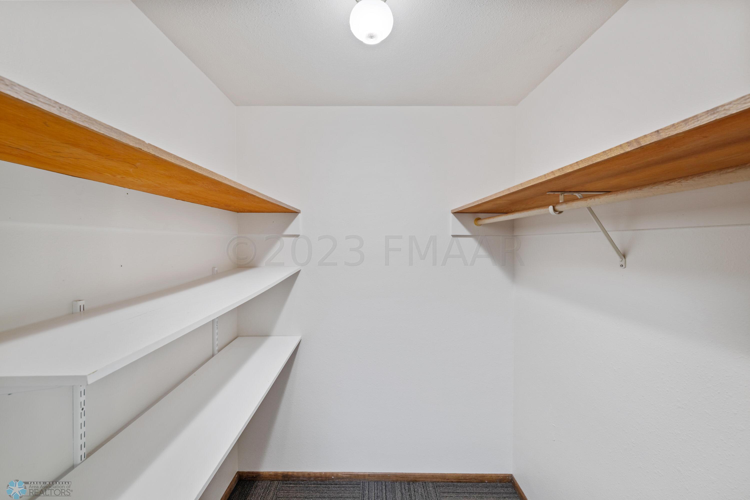 In Unti Storage