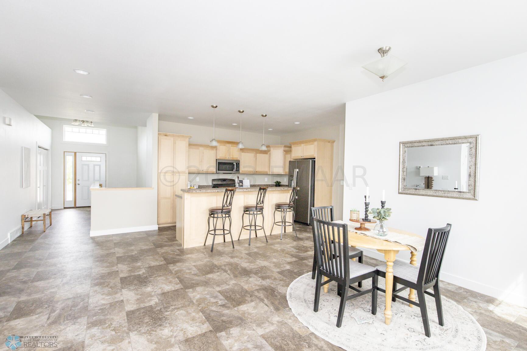 Kitchen/Dining