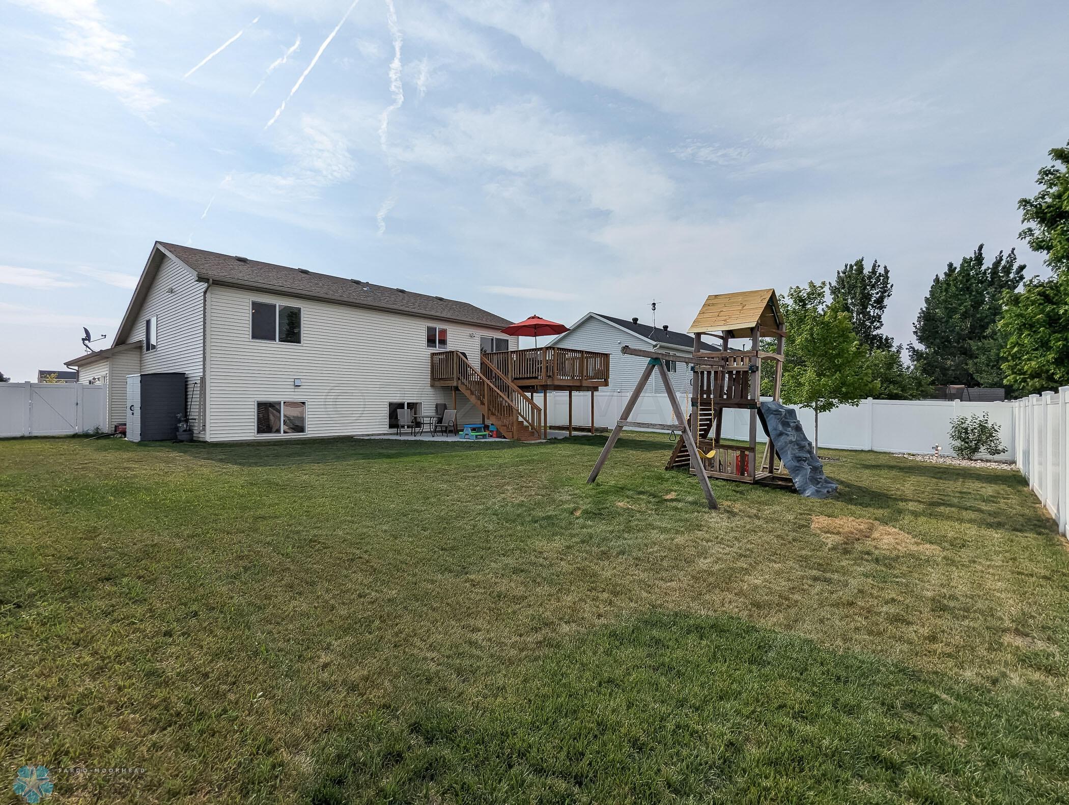 L2P063-144550444