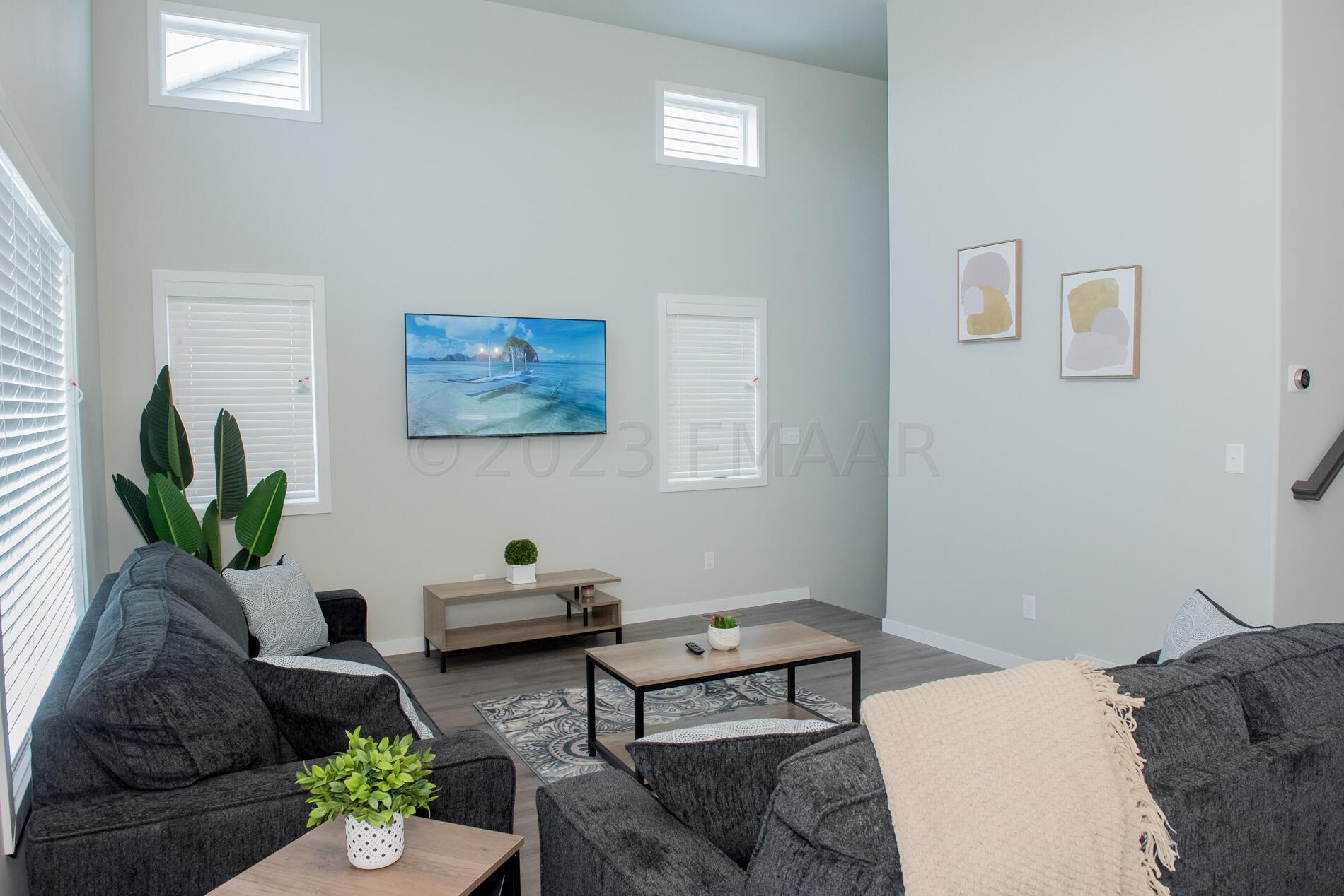 Living Room 6
