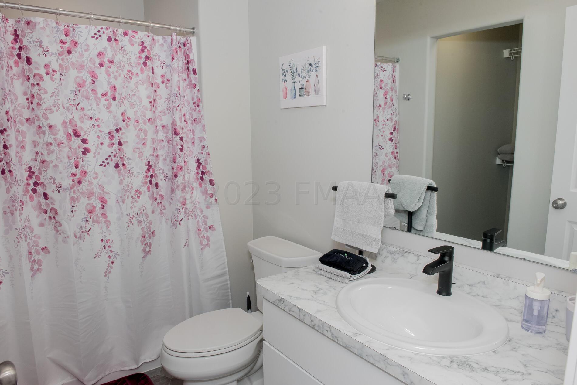 MstrBdrm.Bath 2