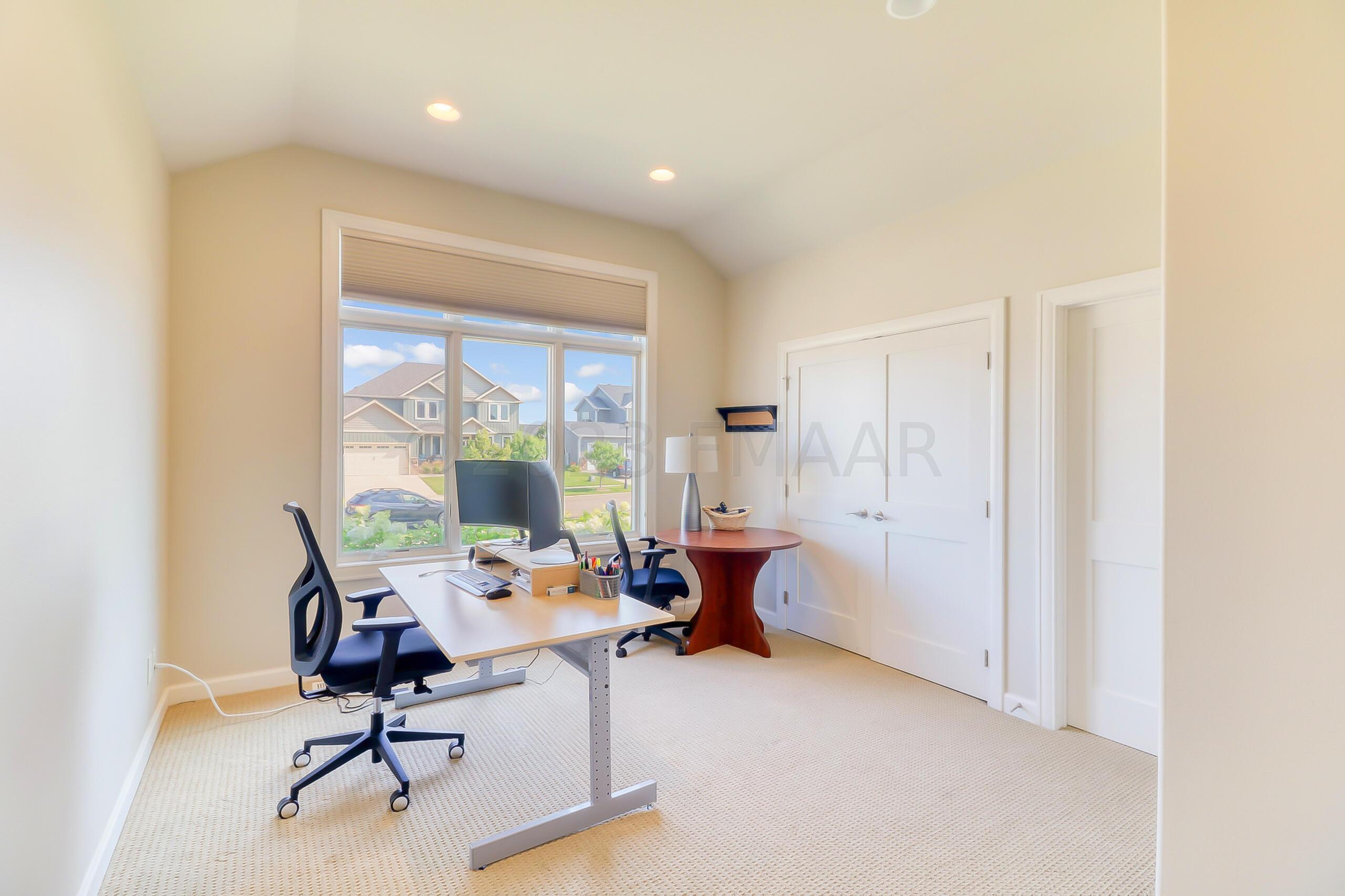 Bedroom2_1