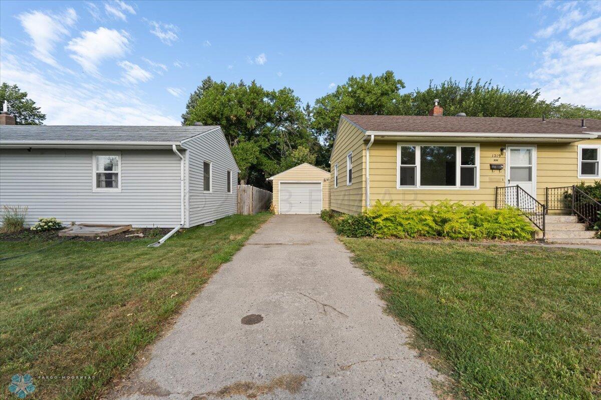 04-1219 12th St N MHD-4