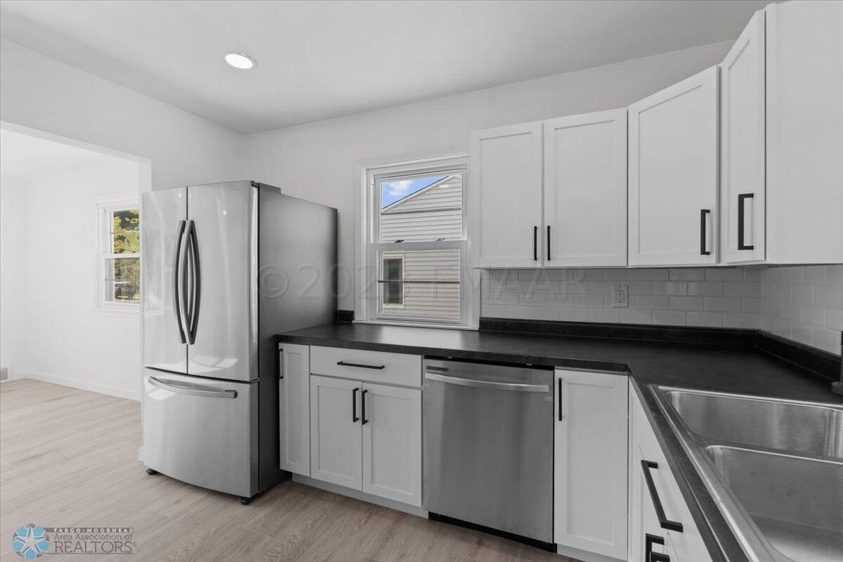 20-1219 12th St N MHD-20