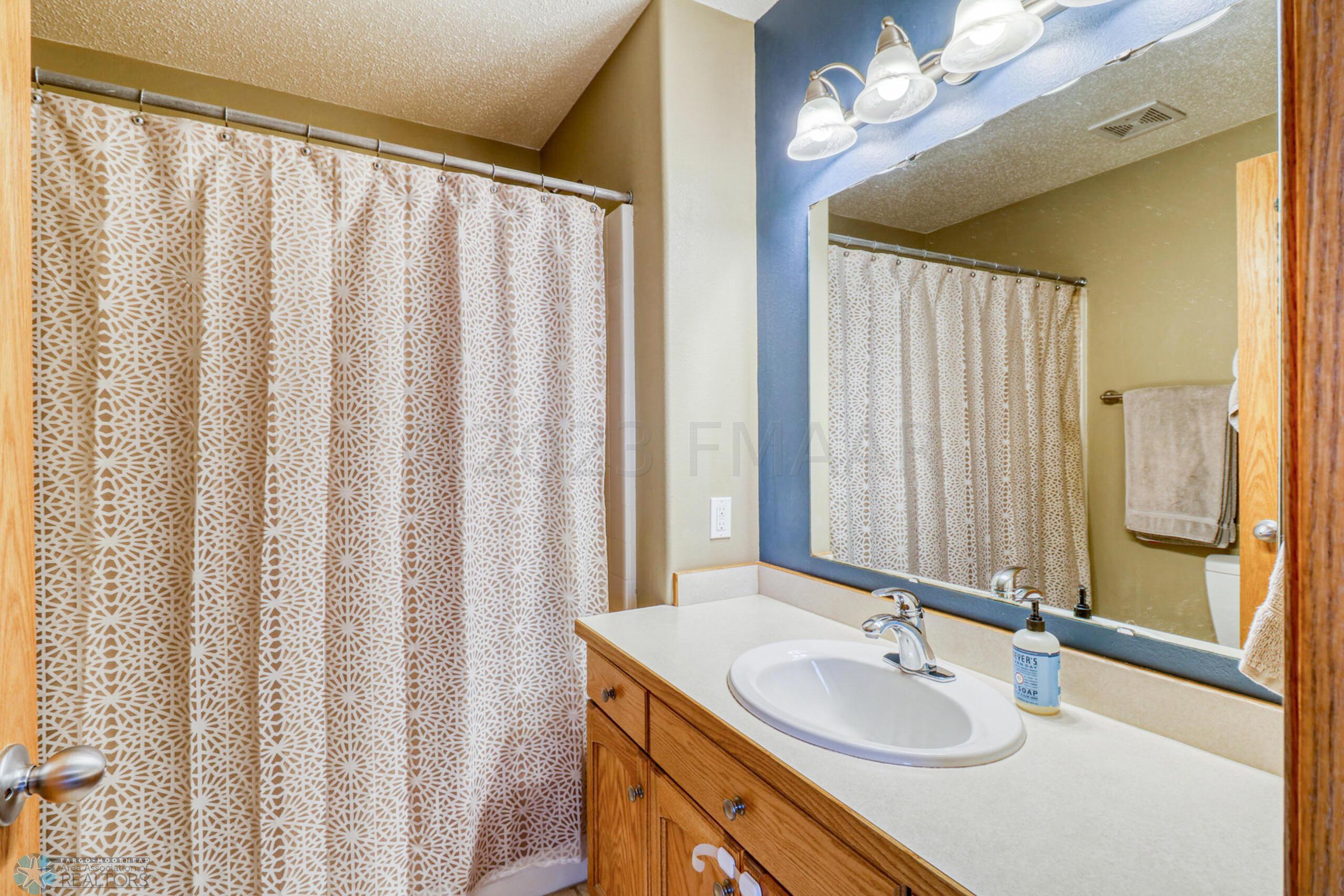 Primary Bathroom1_1