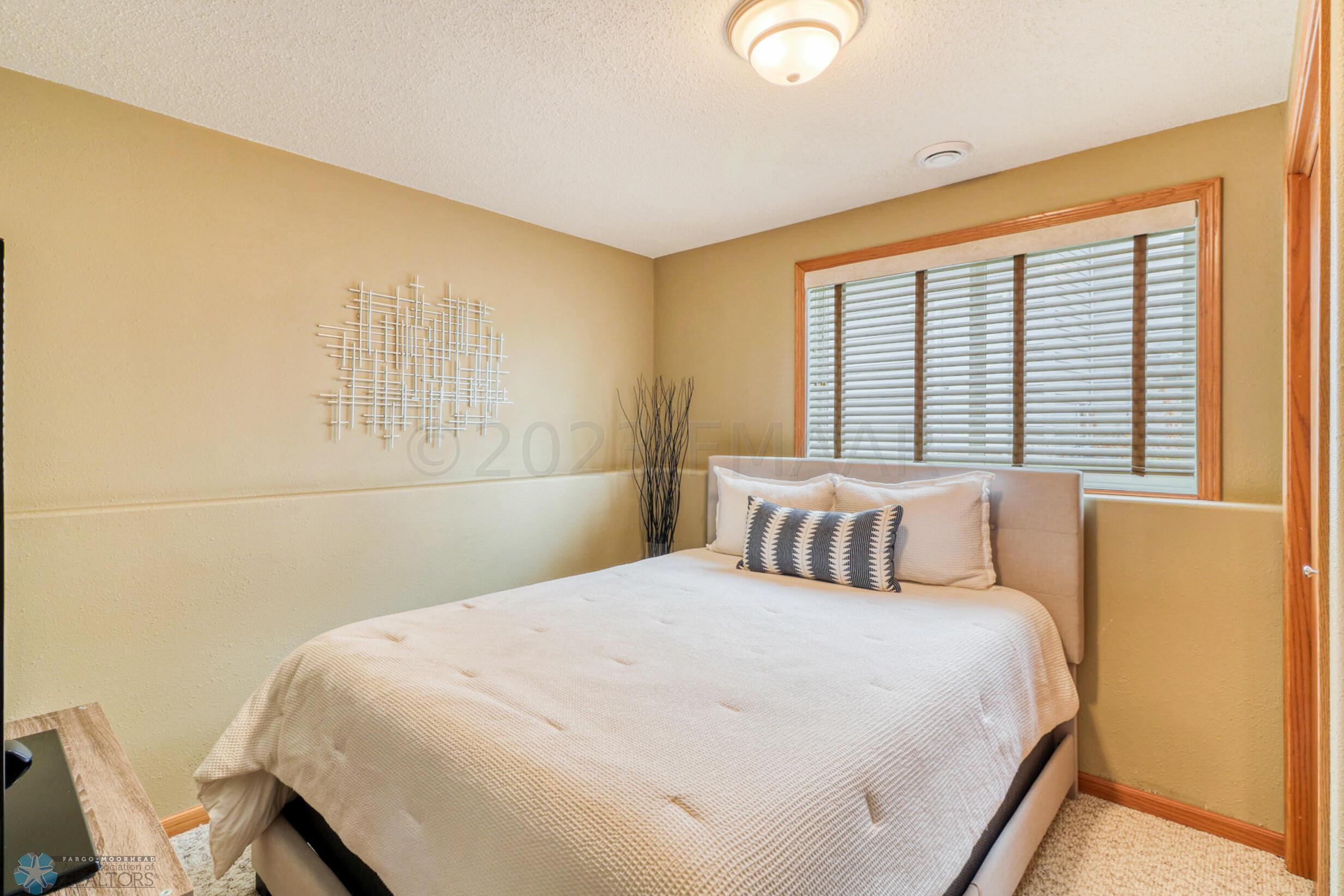 Basement Bedroom1_1