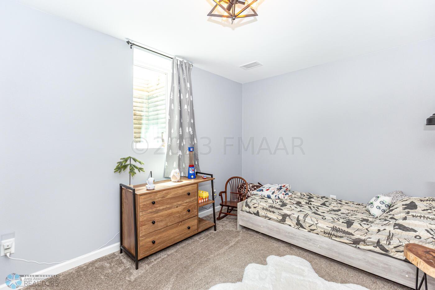 Home-33