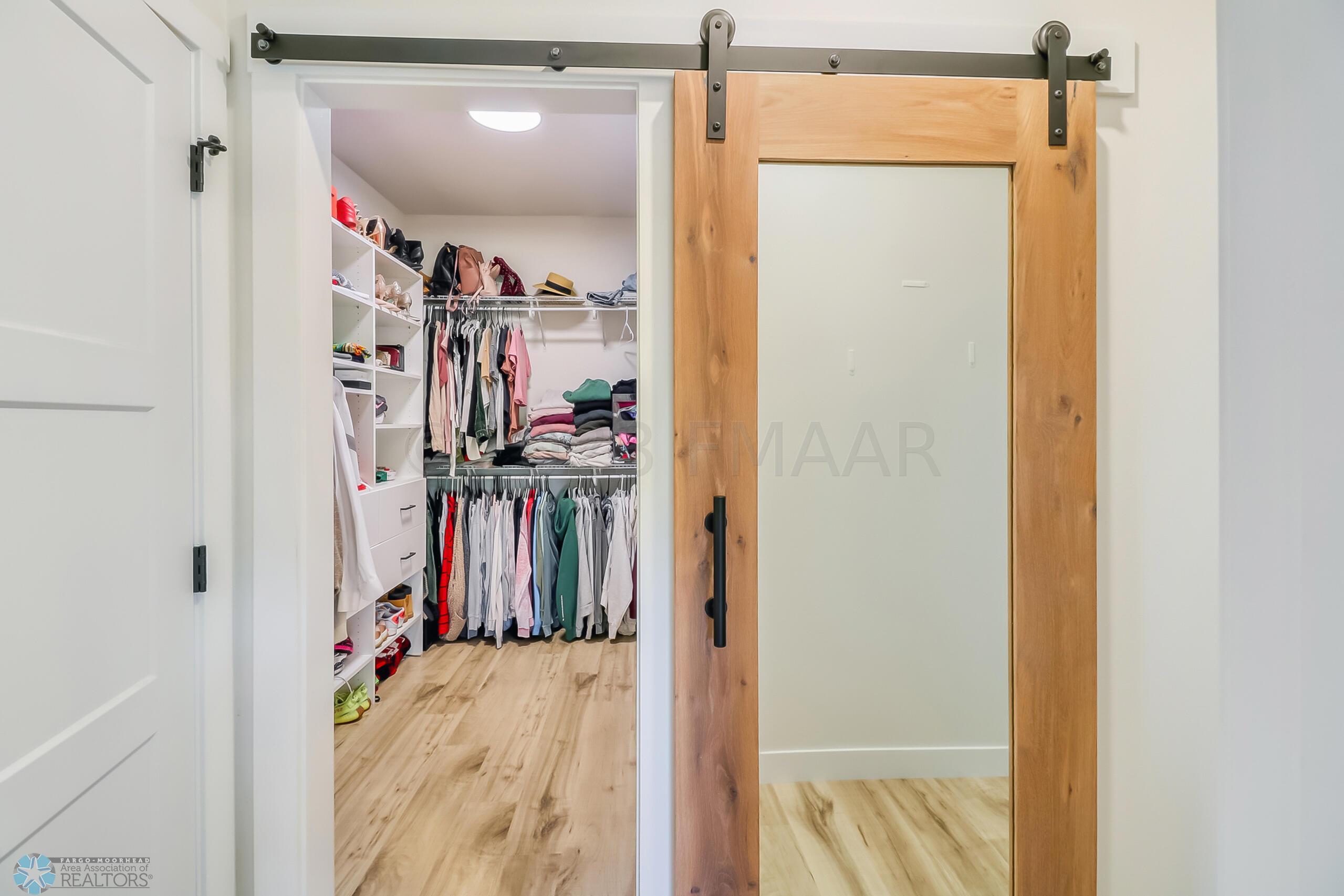 Primary Closet1_1