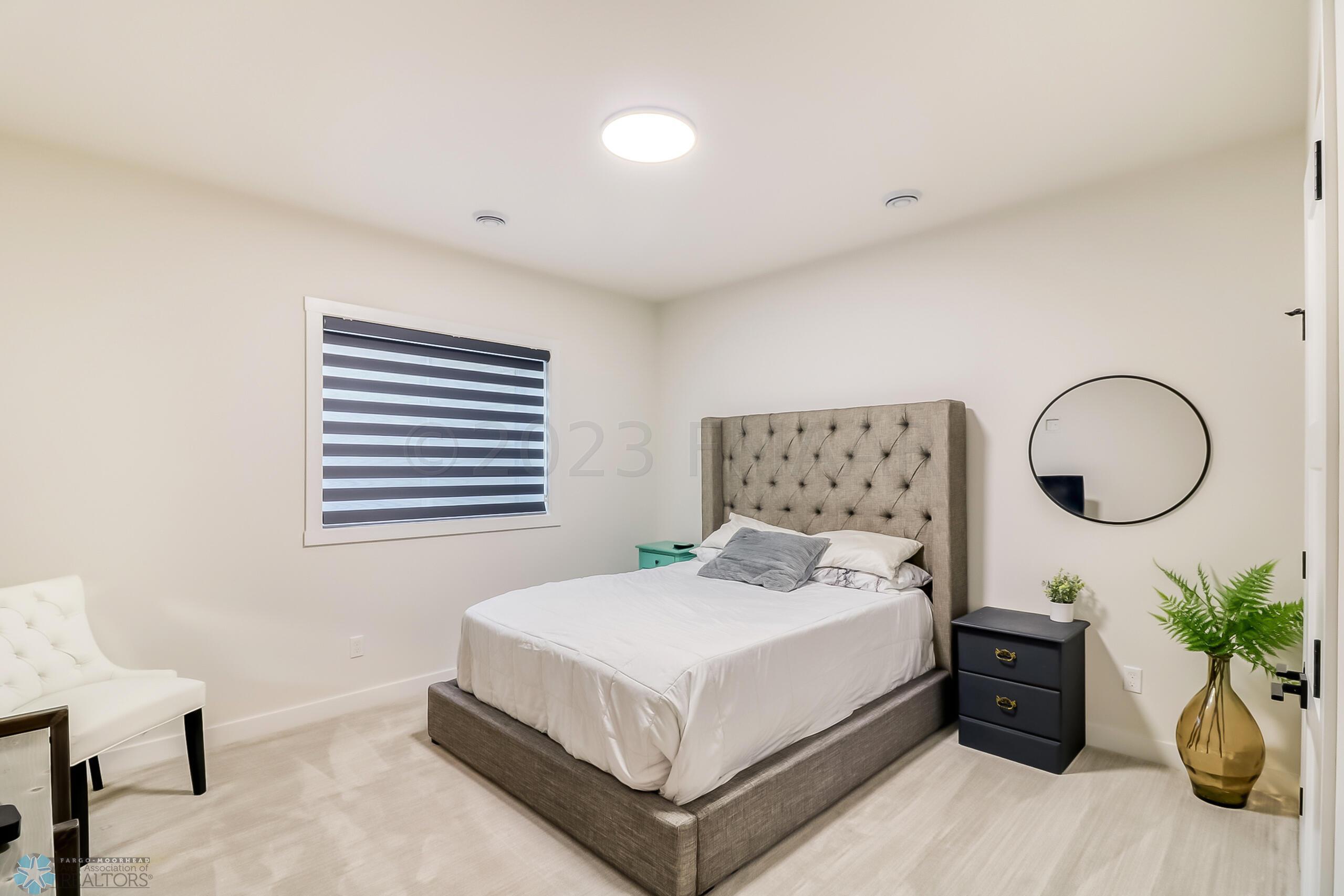 Basement Bedroom1_1