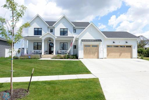 2613 1ST Street E, West Fargo, ND 58078