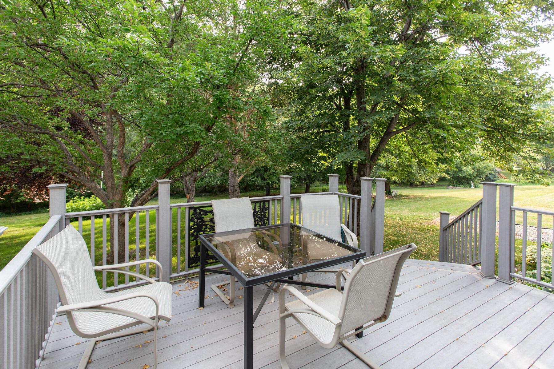 Ground Level Deck