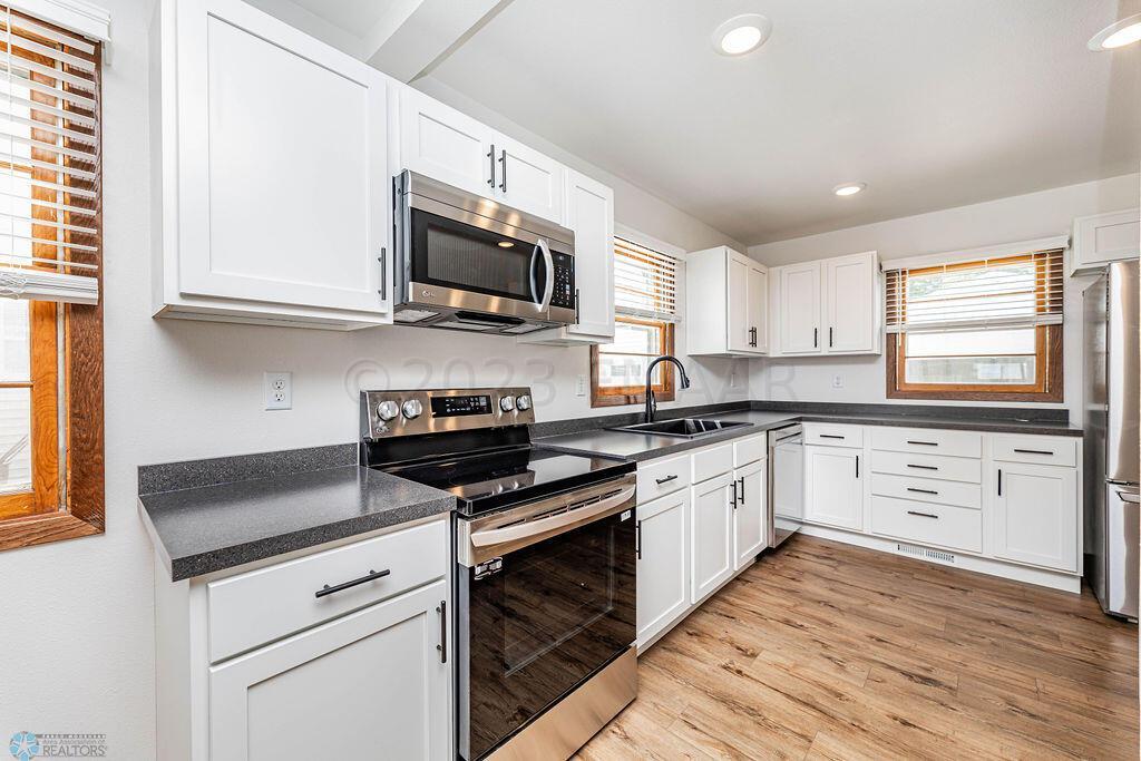 Completely NEW Kitchen