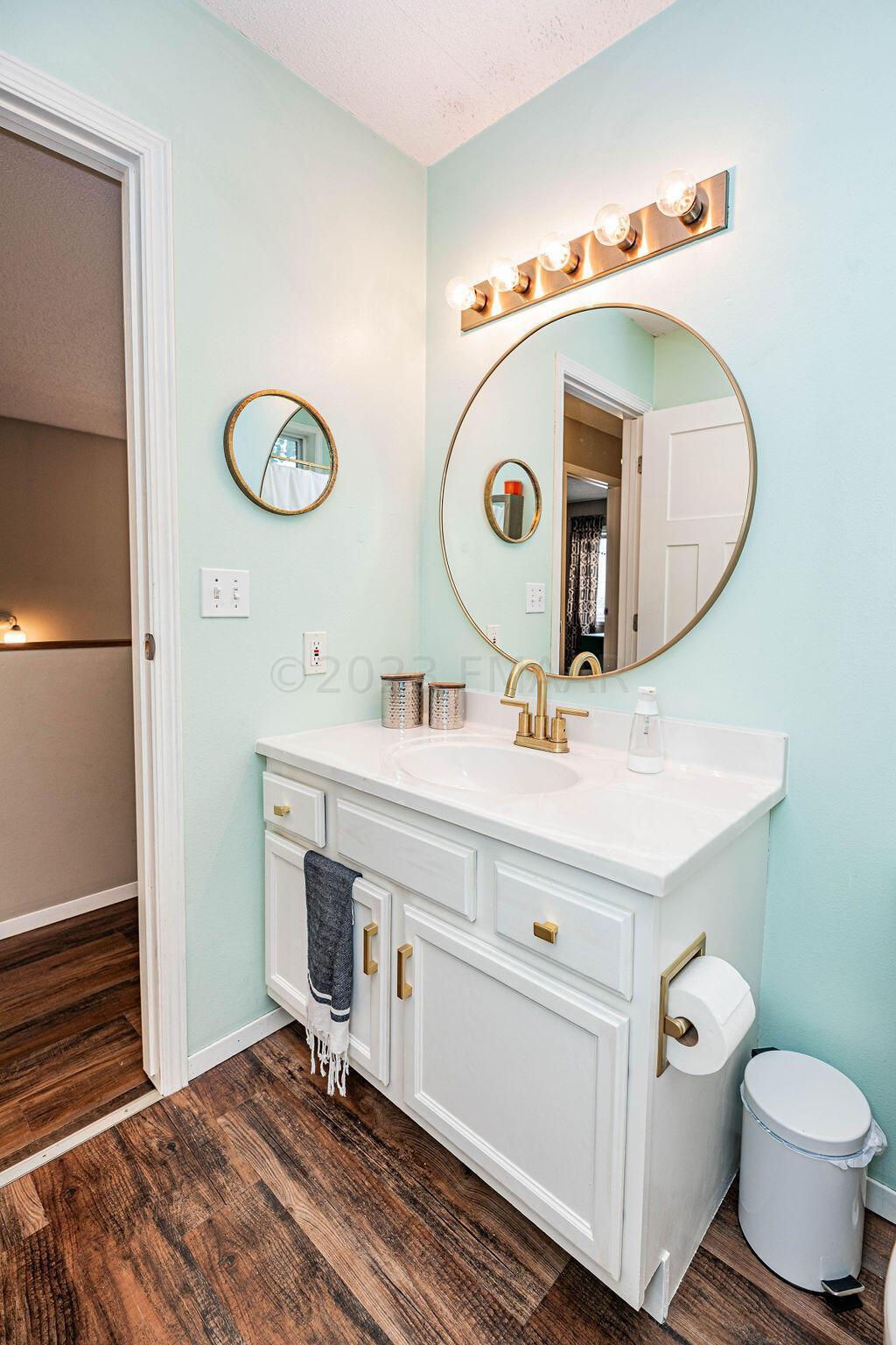 Upper Bath Vanity